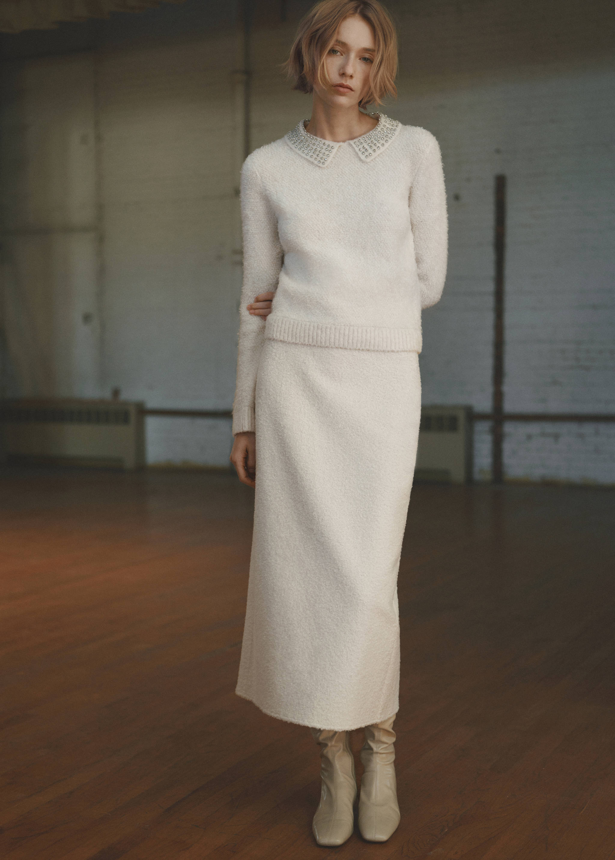 Bouclé midi-skirt - Details of the article 7
