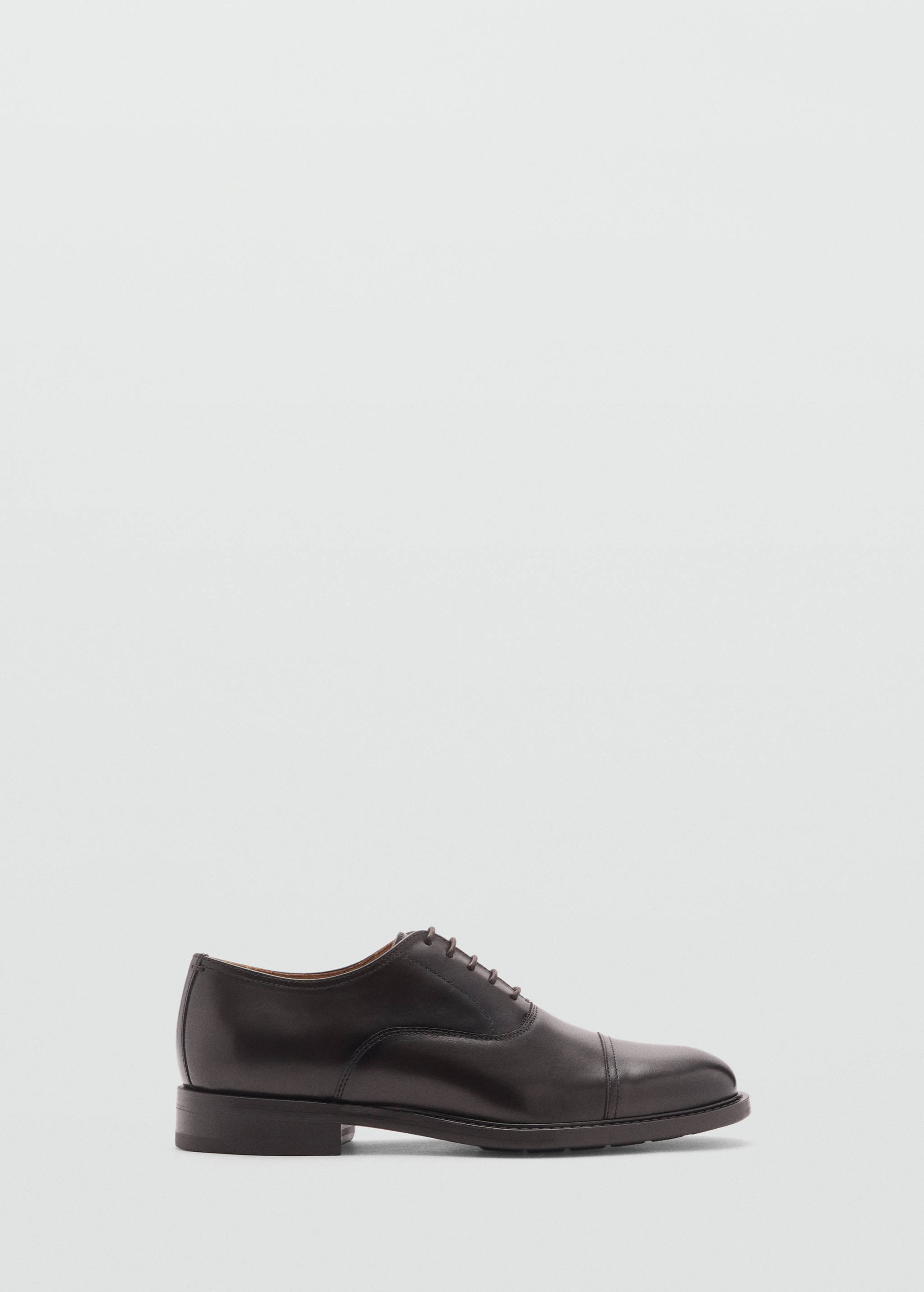 Oxford style leather shoe - Article without model