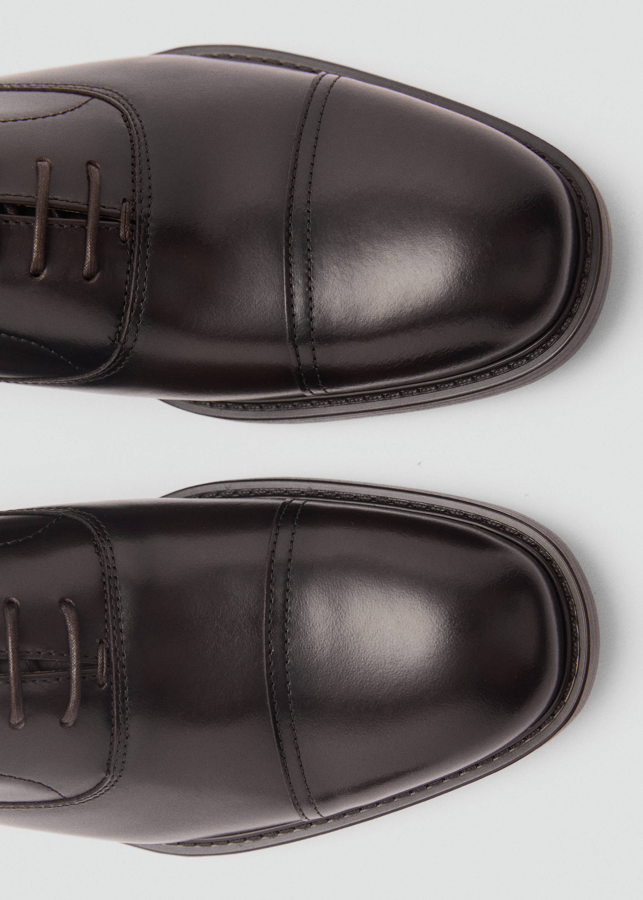 Oxford style leather shoe - Details of the article 3