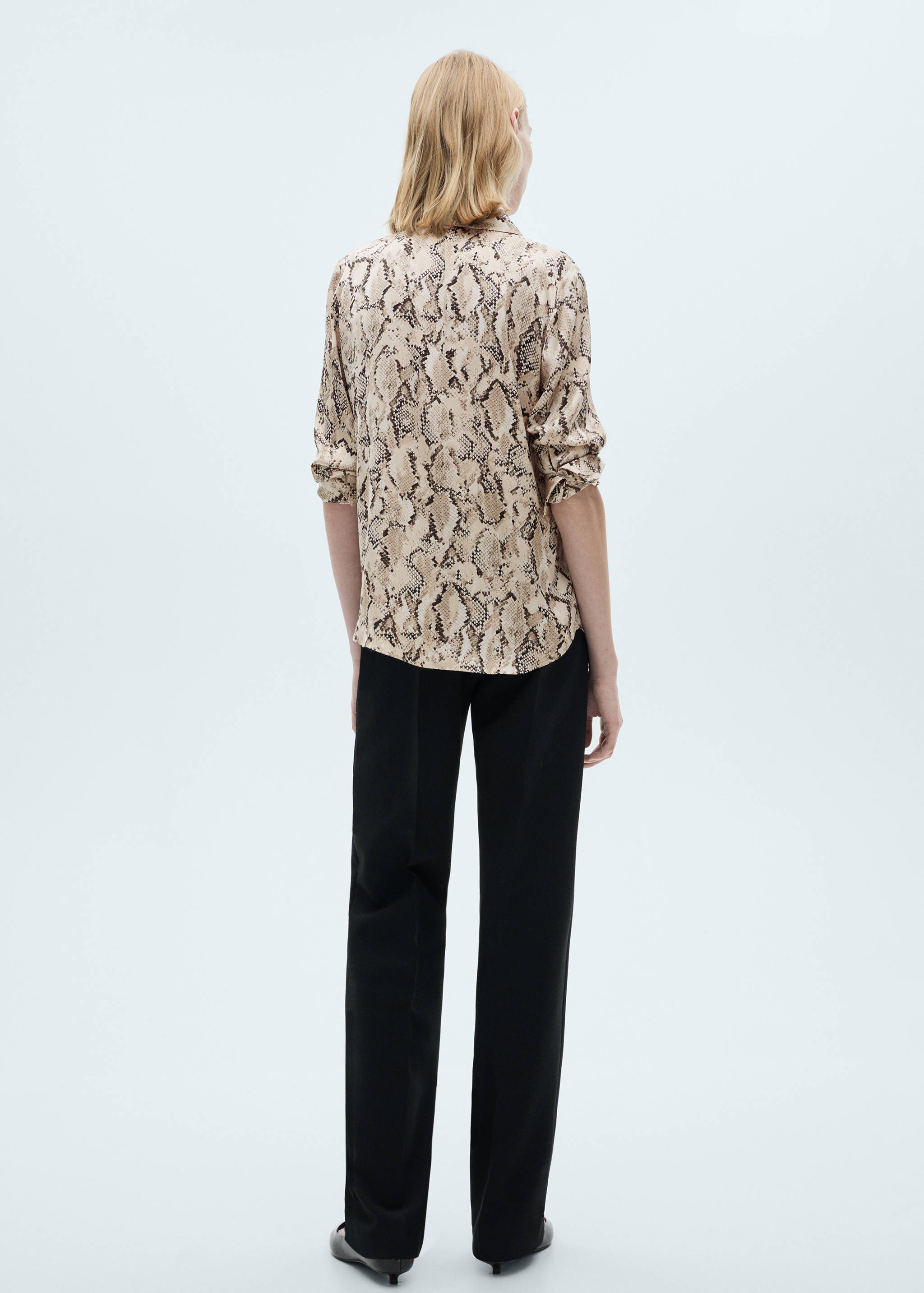 Chemise satinée imprimée - Verso de l’article