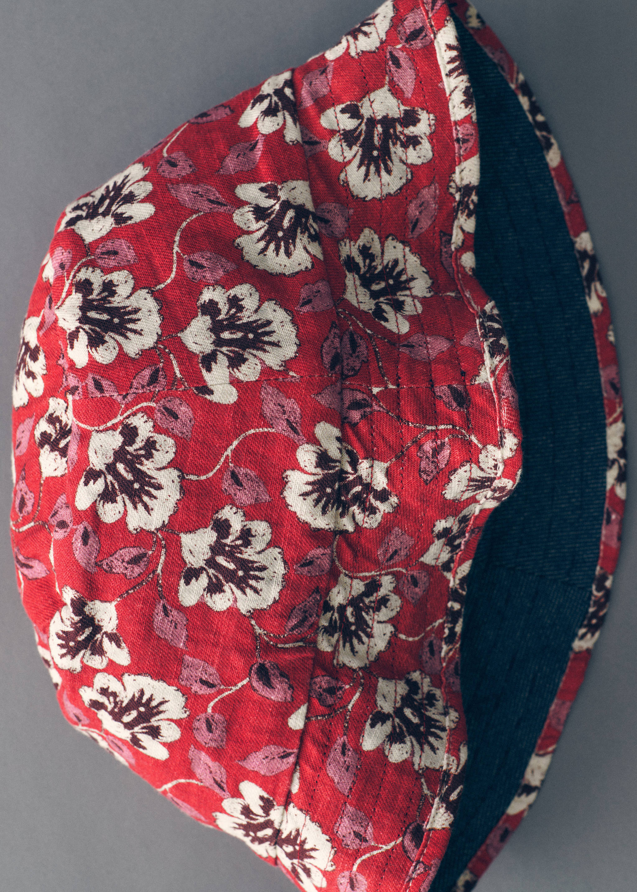 Reversible bucket hat - Details of the article 5