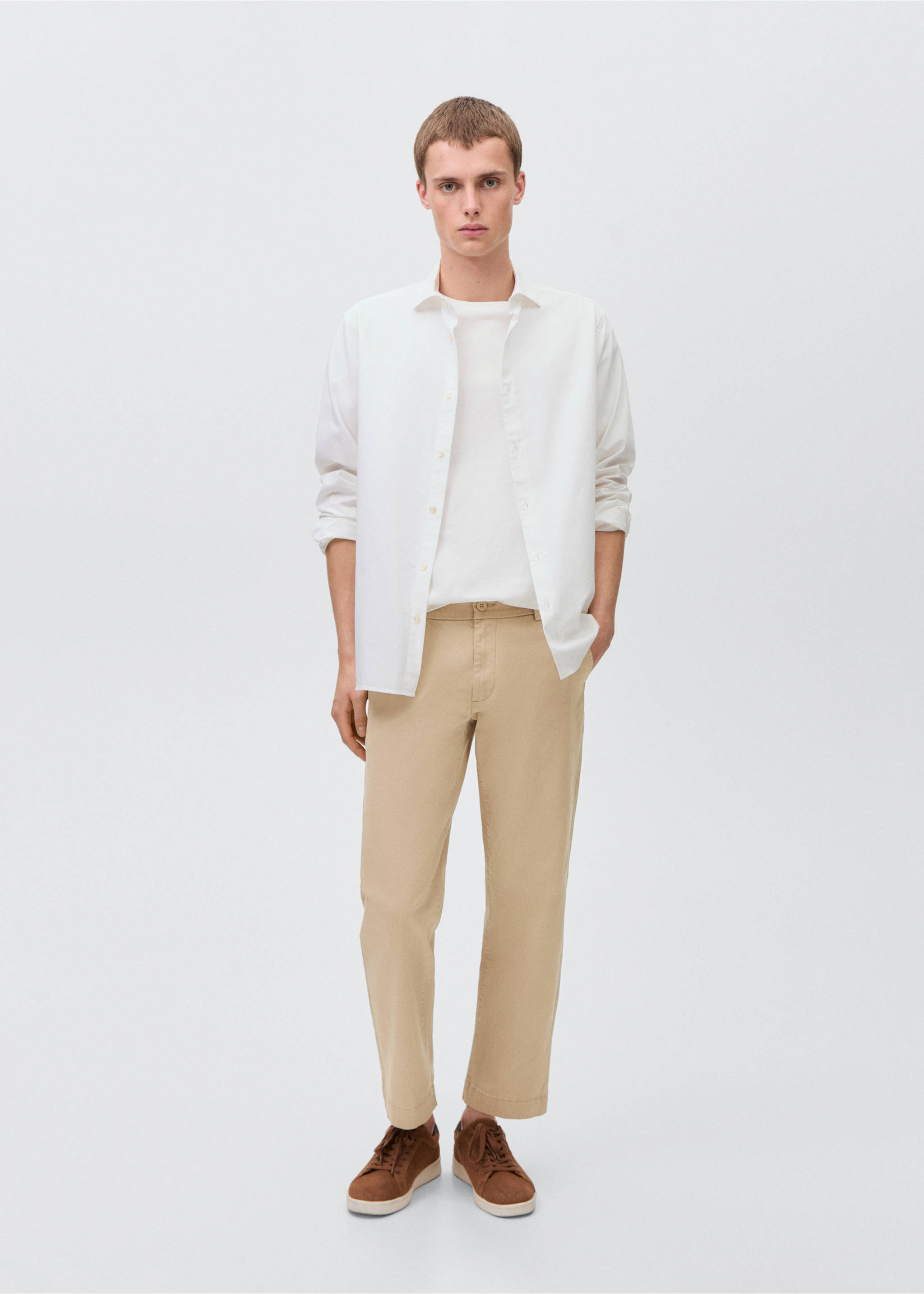 Straight-fit chino pants - General plane, Sand. Ref: 87071053-00.