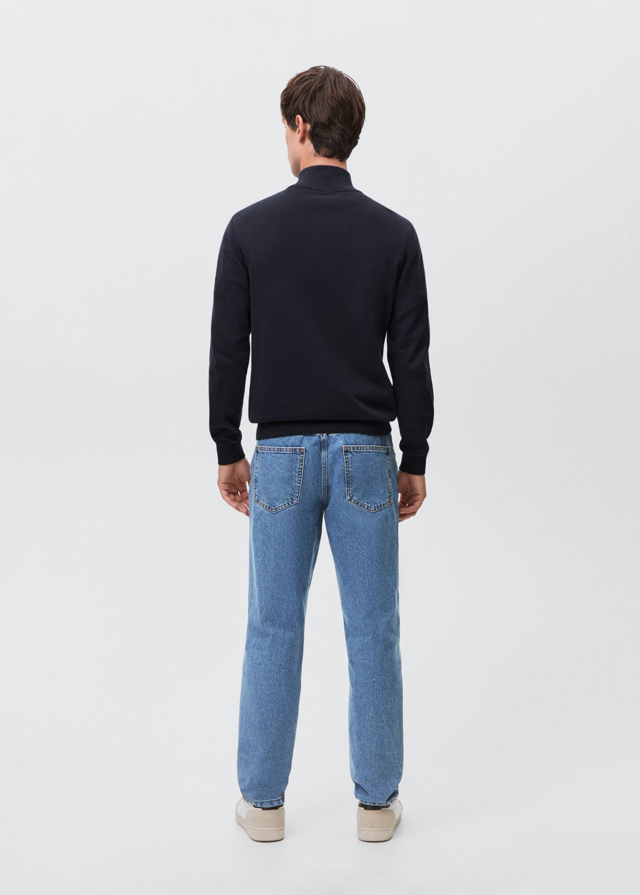 Perkins-neck sweater - Reverse of the article