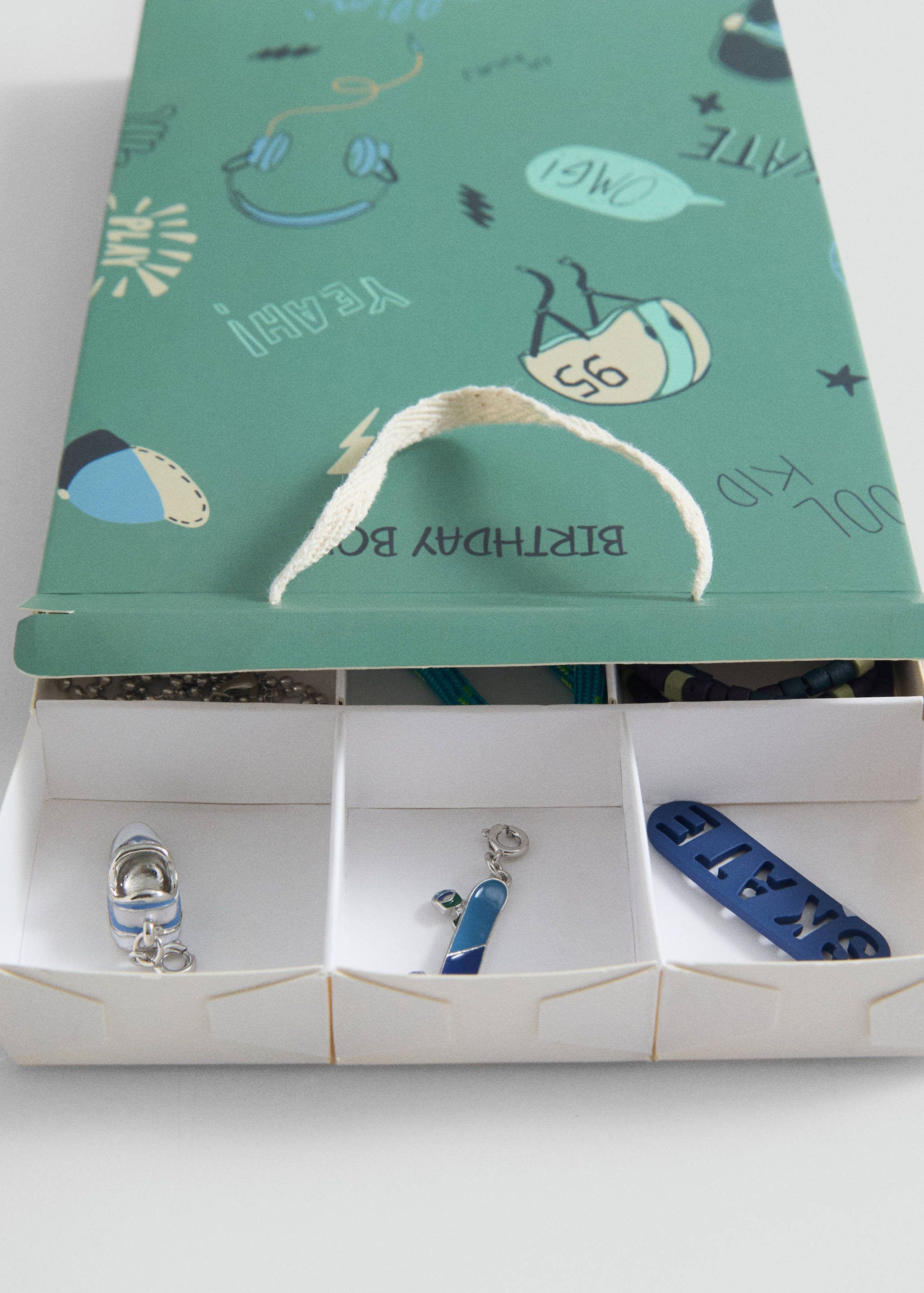 Capsa regal aniversari - Detall de l'article 2