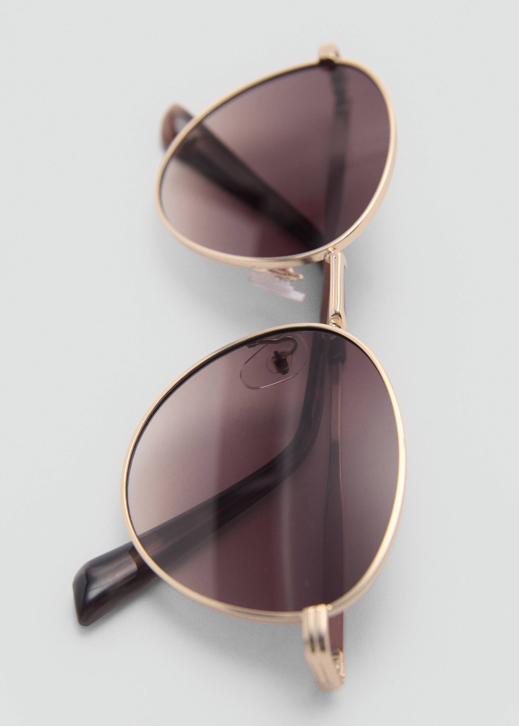 Metallic frame sunglasses - Details of the article 2