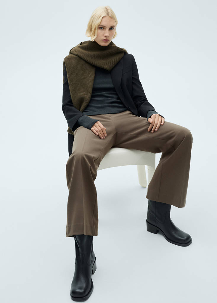 Mid-rise flare trousers — Medium Brown