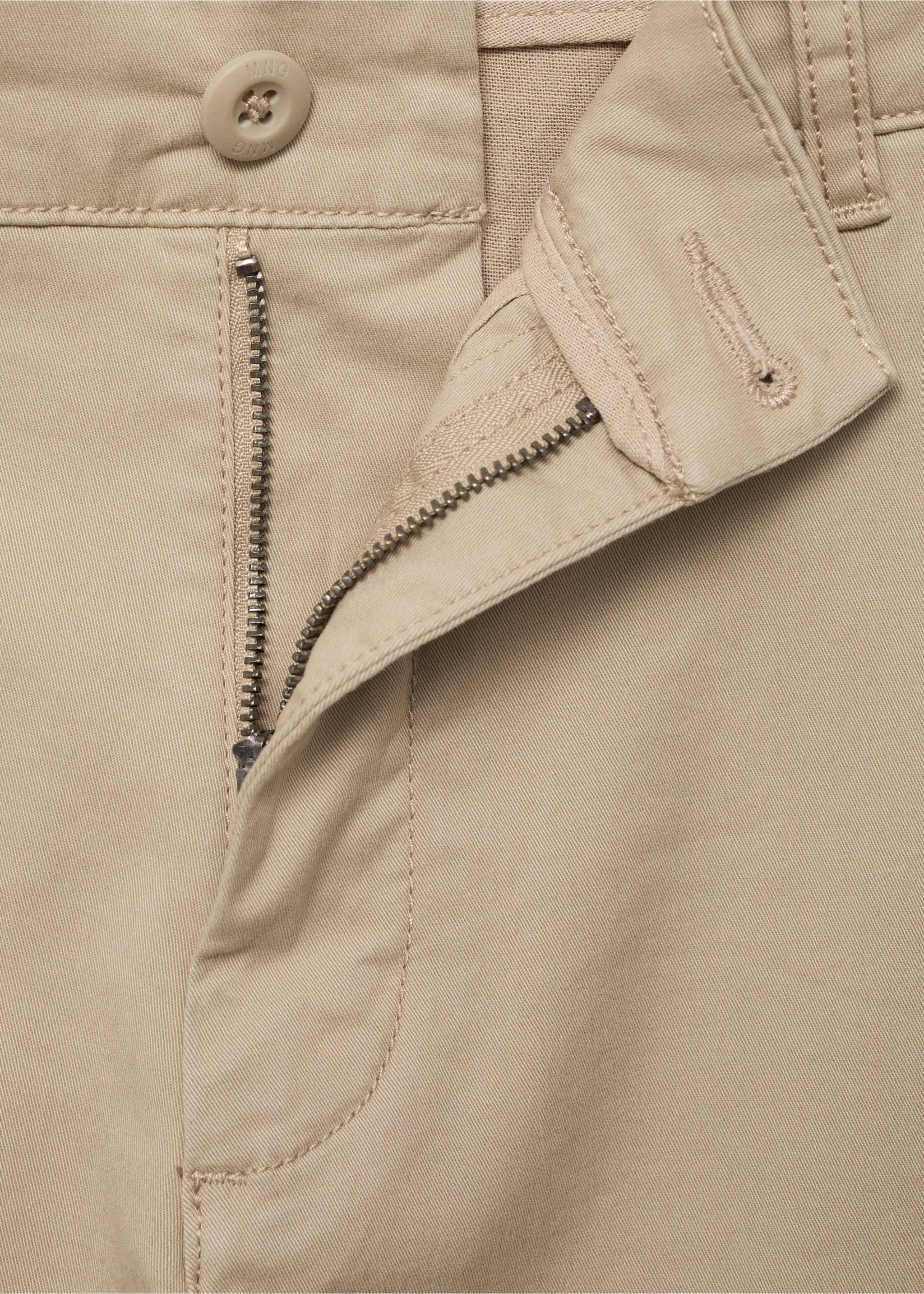 Pamuklu chino pantolon - Ürün detayı 8, Bej. Ref: 87072541-00.