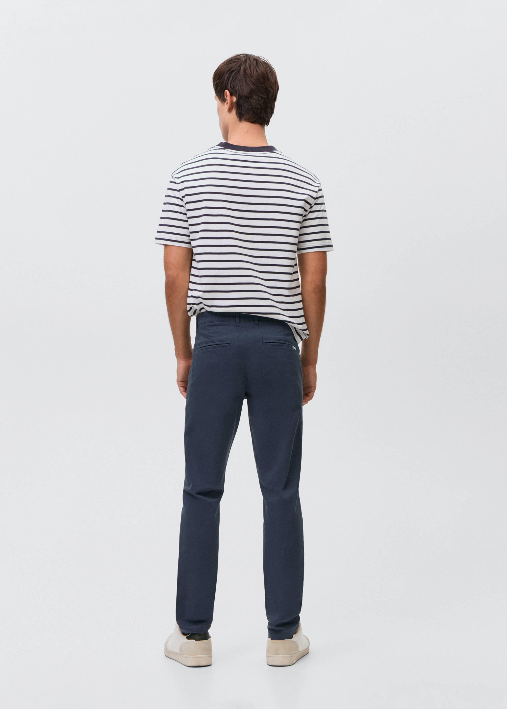 Cotton chinos - Reverse of the article