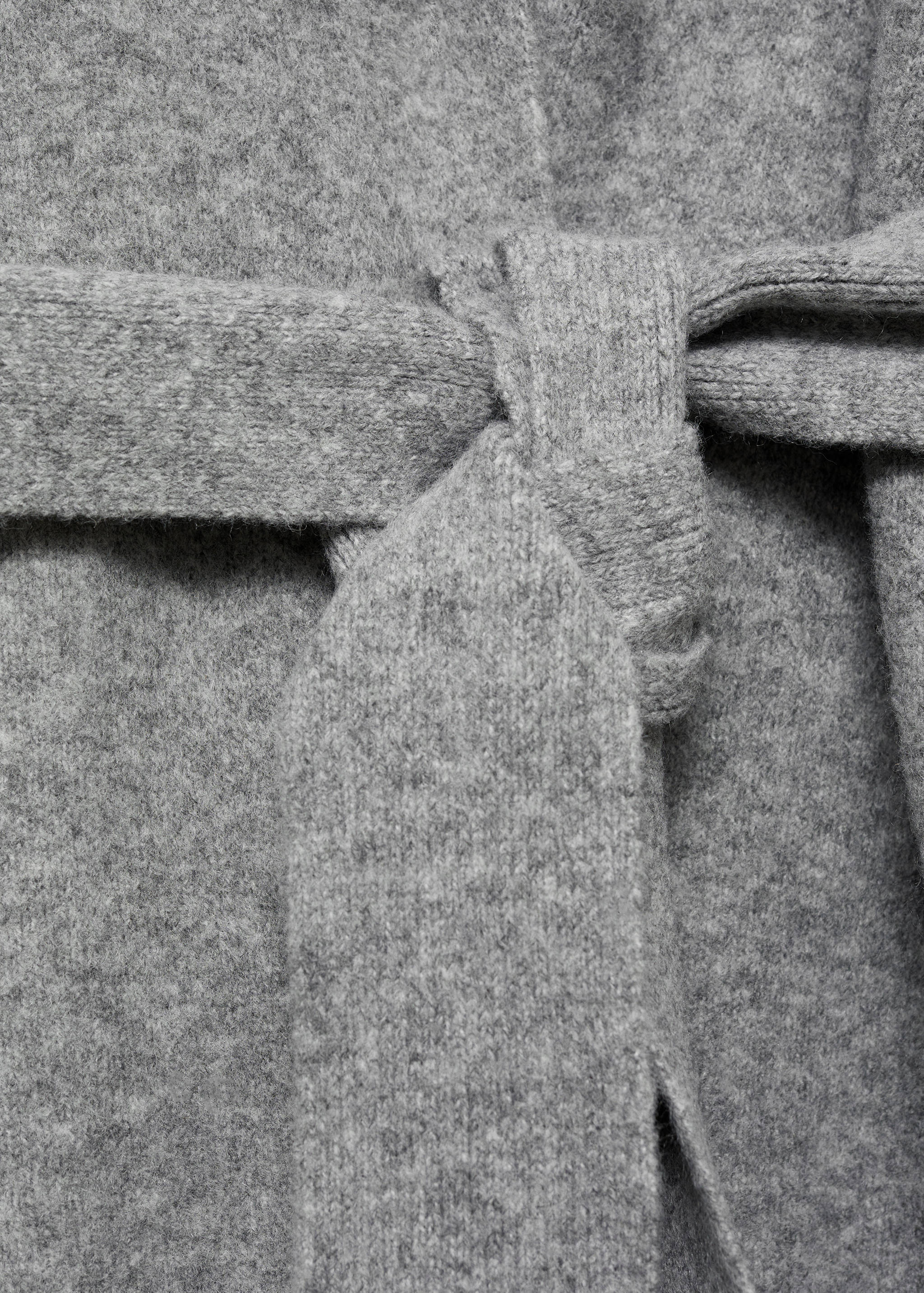 Long knitted cardigan - Details of the article 8