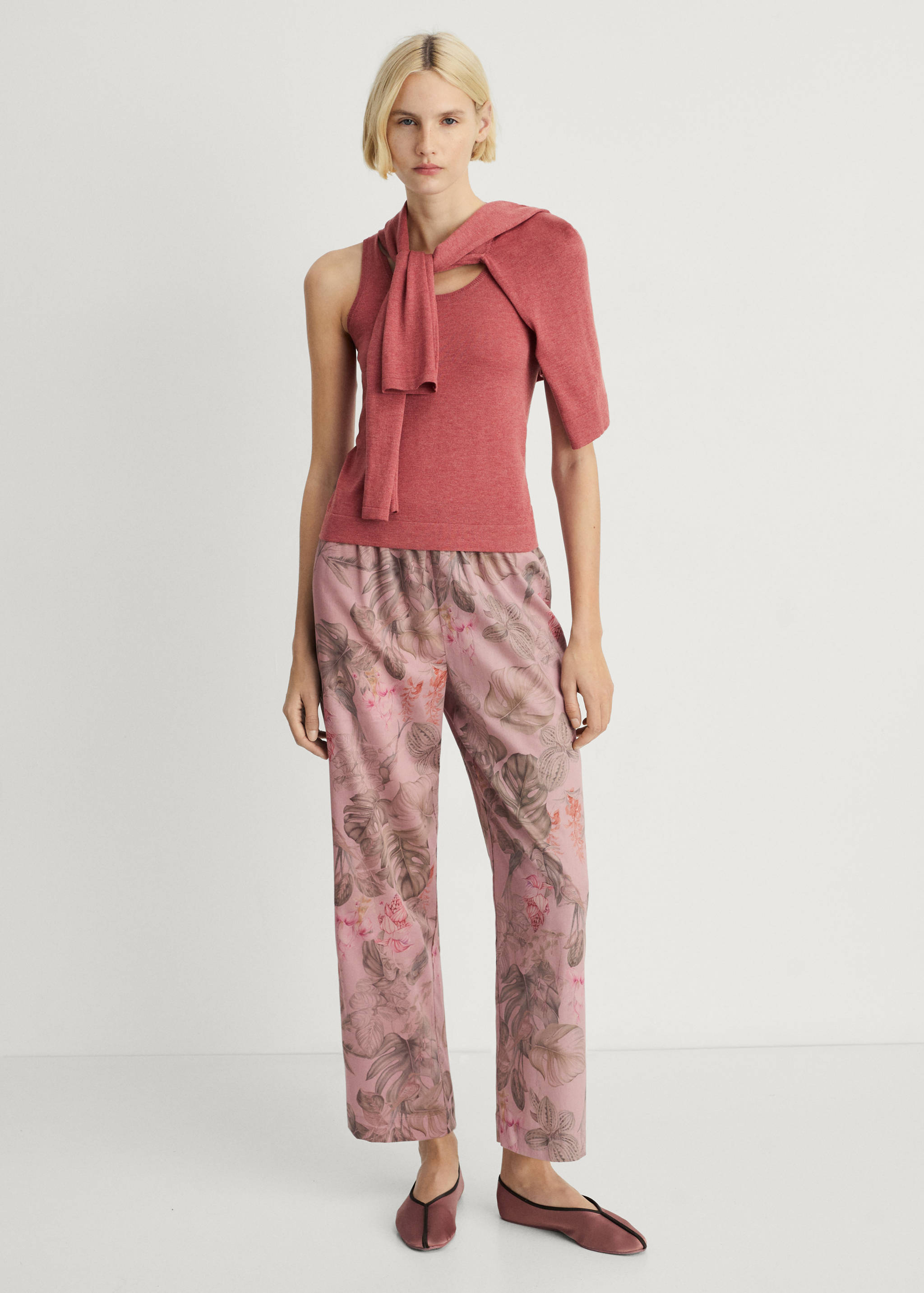 Трикотажная майка - Общий план