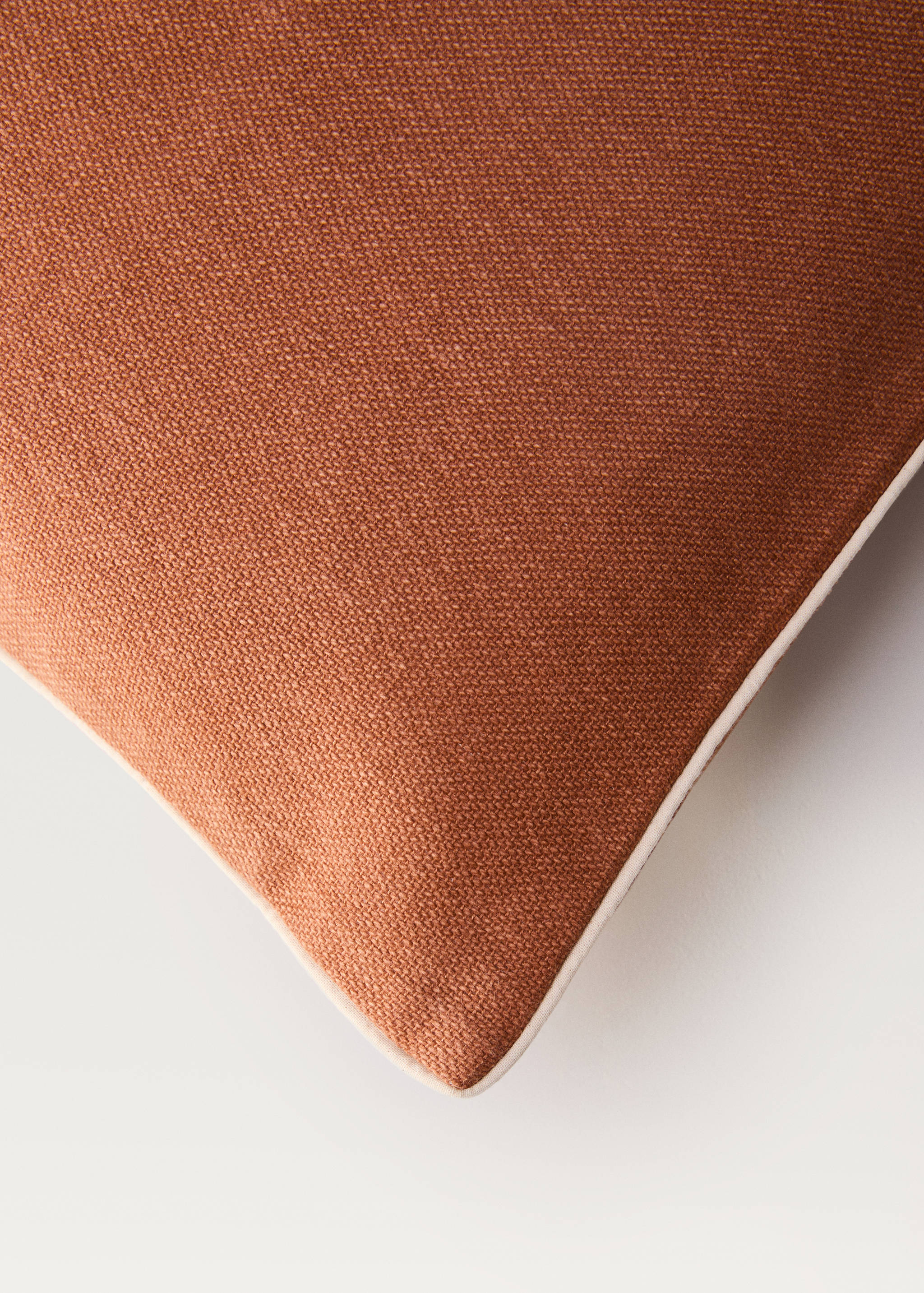 Piping cushion cover 45x45cm - Details of the article 2
