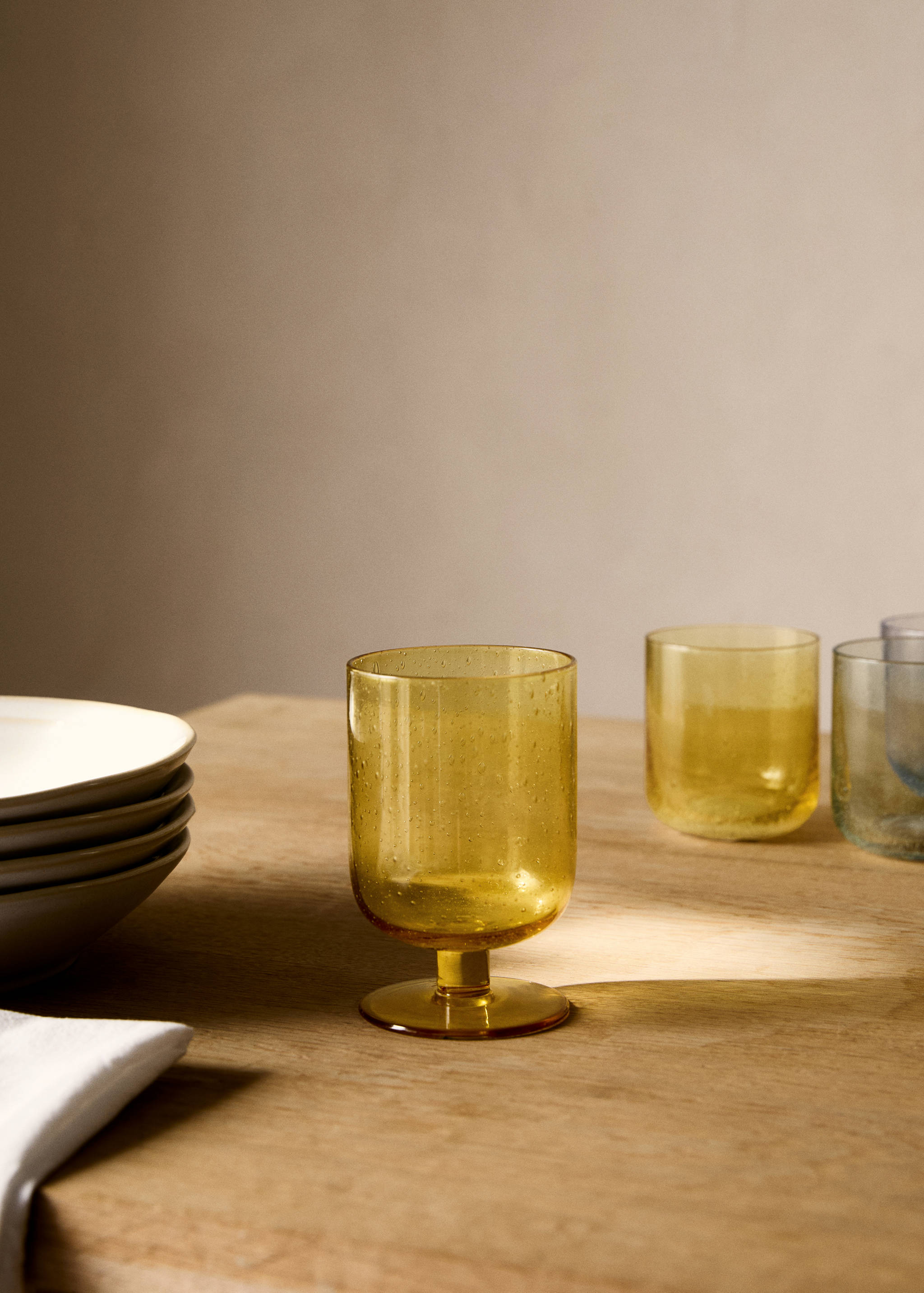 Üvegpohár buborékokkal - Általános sík