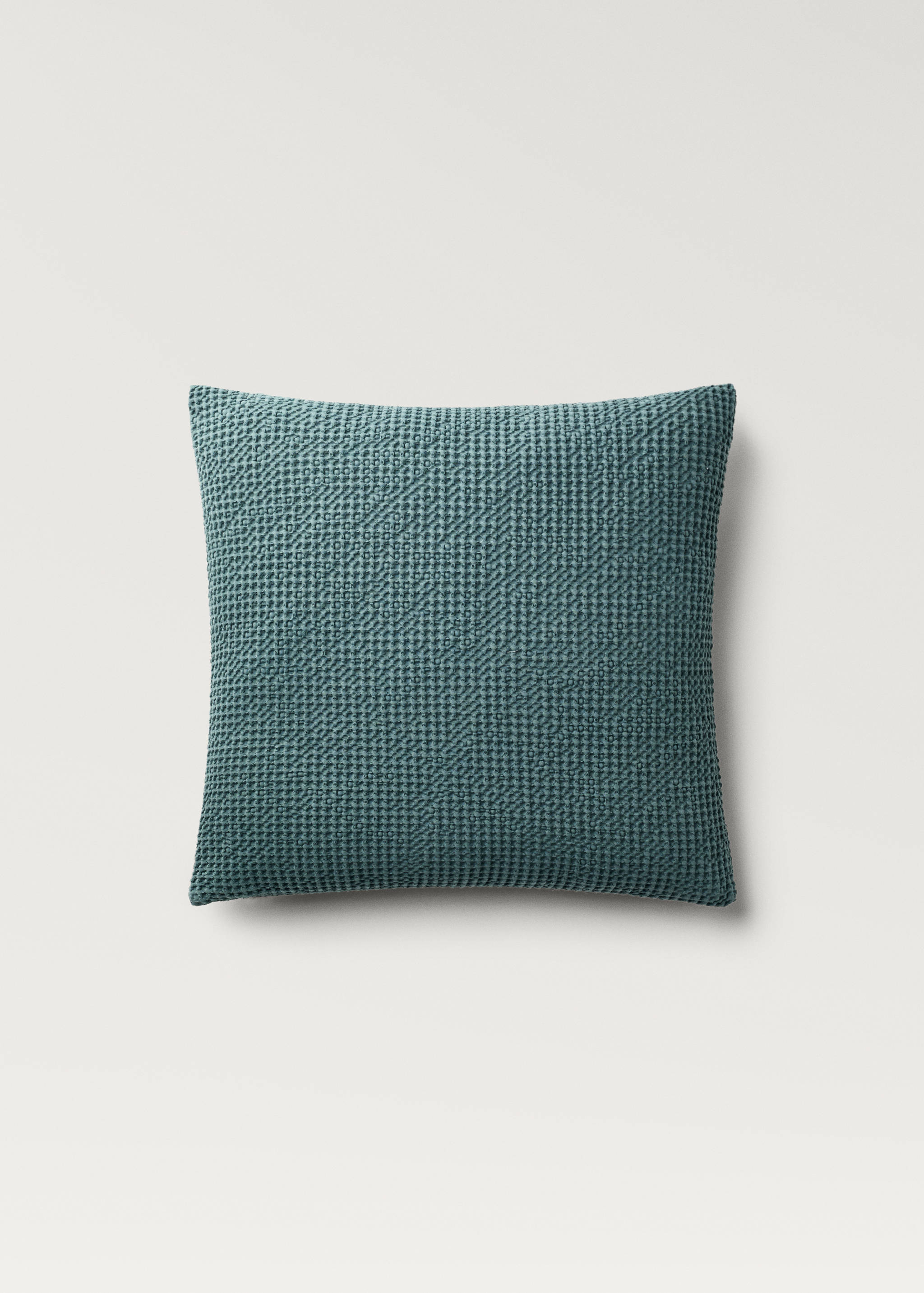 Garment-dyed waffle cotton cushion cover 50 x 50 cm - Article without model