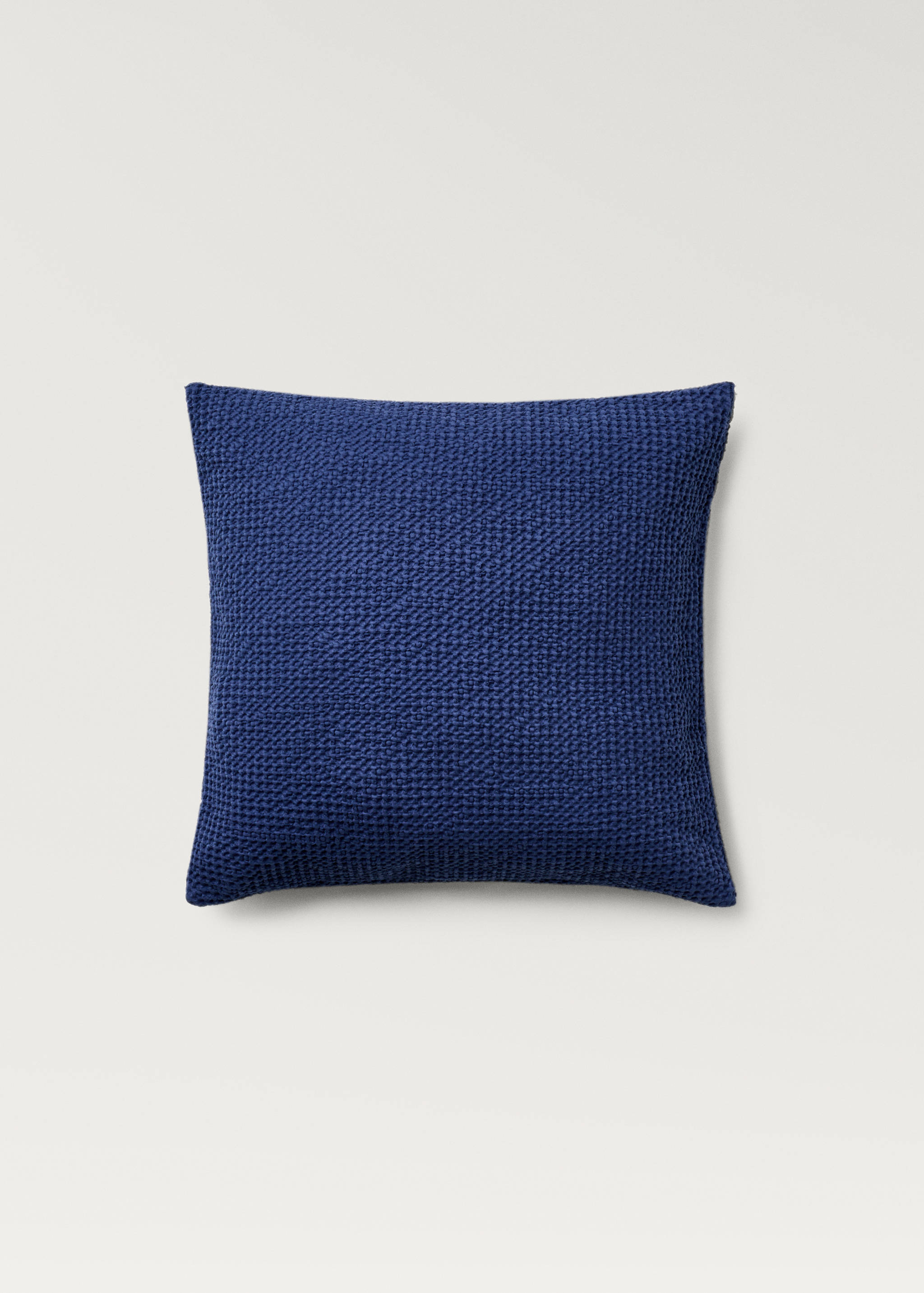 Garment-dyed waffle cotton cushion cover 50 x 50 cm - Article without model