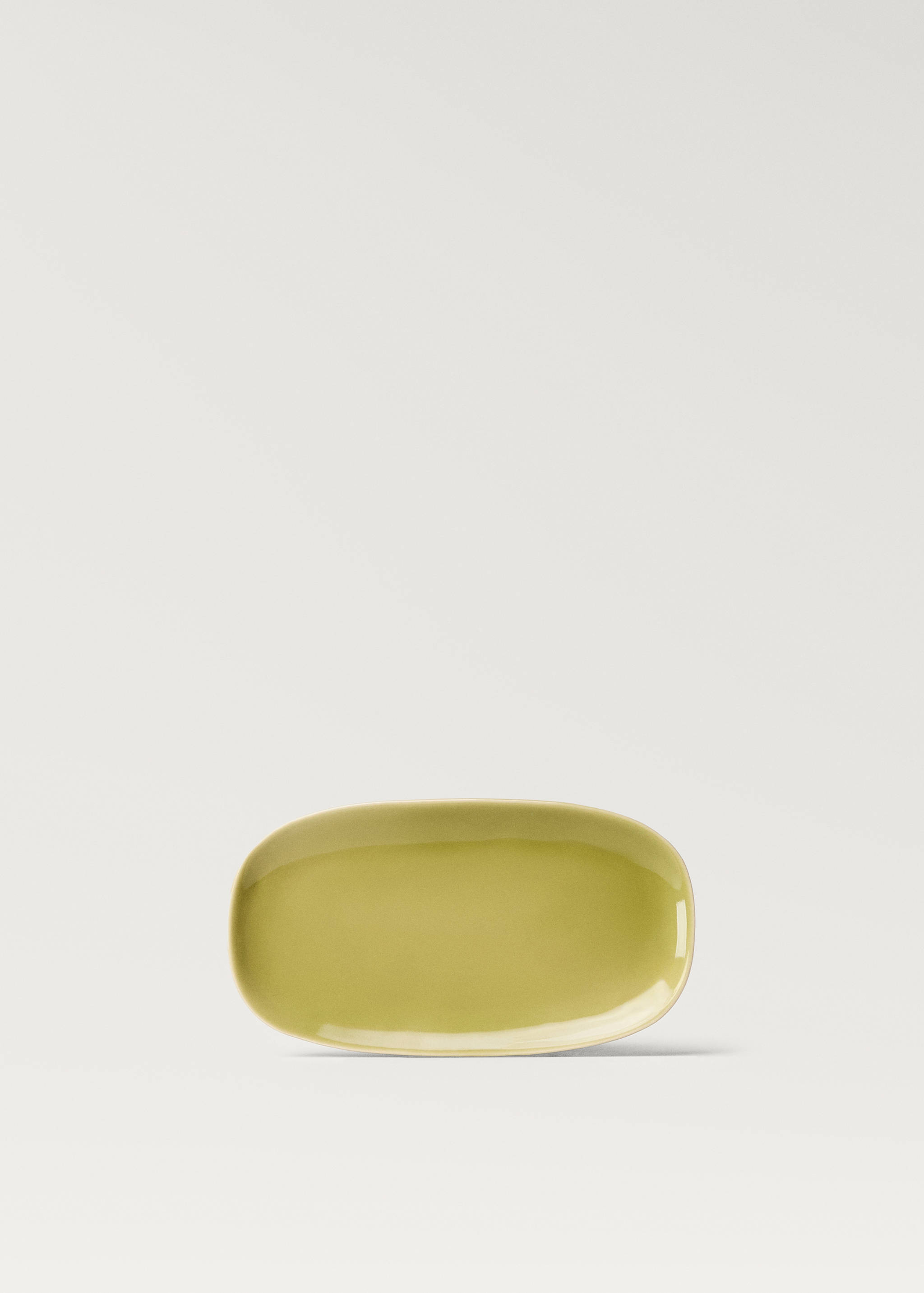 Πιατέλα από ημιπορσελάνη με μονόχρωμο σχέδιο - Προϊόν χωρίς μοντέλο