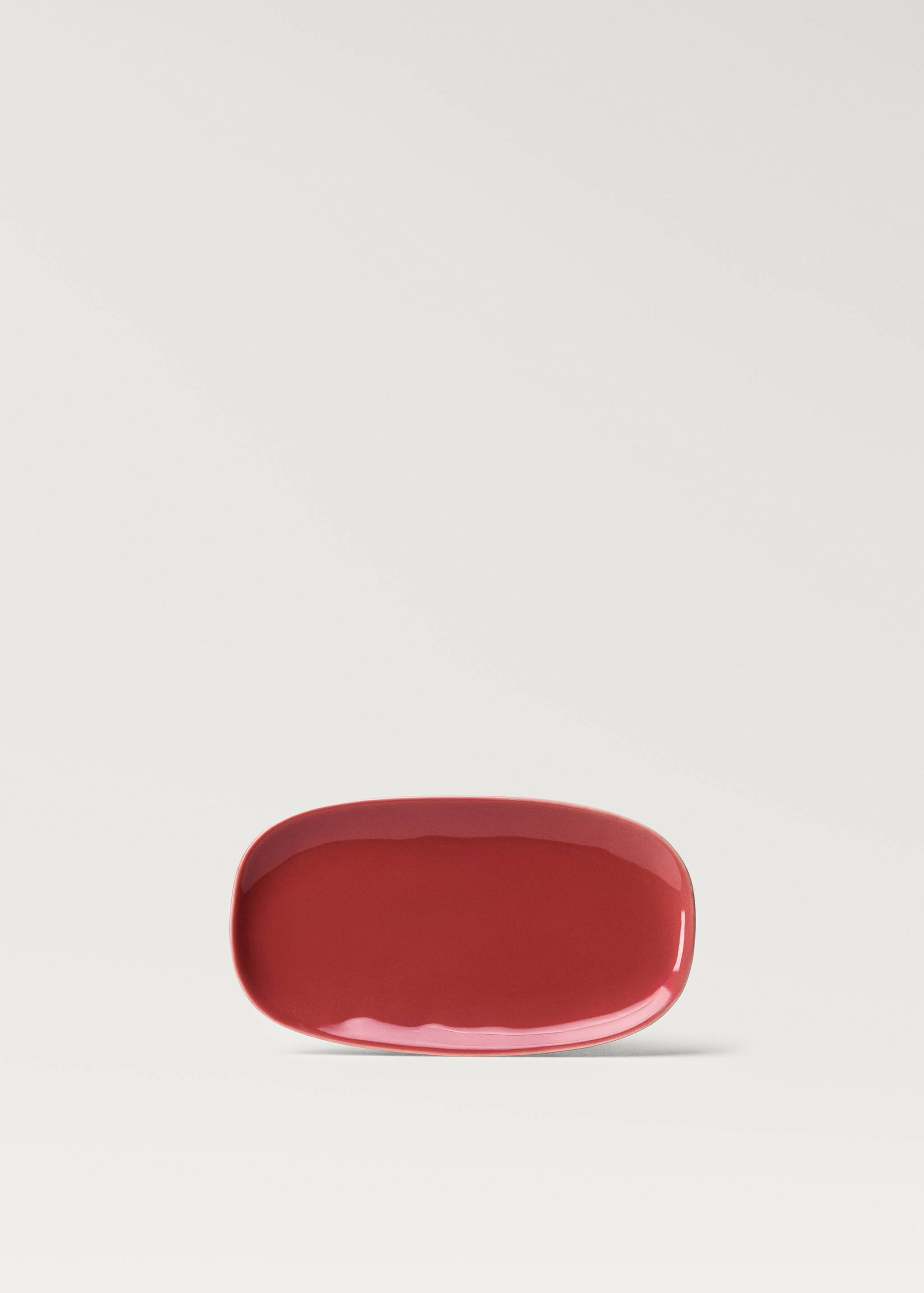 Πιατέλα από ημιπορσελάνη με μονόχρωμο σχέδιο - Προϊόν χωρίς μοντέλο