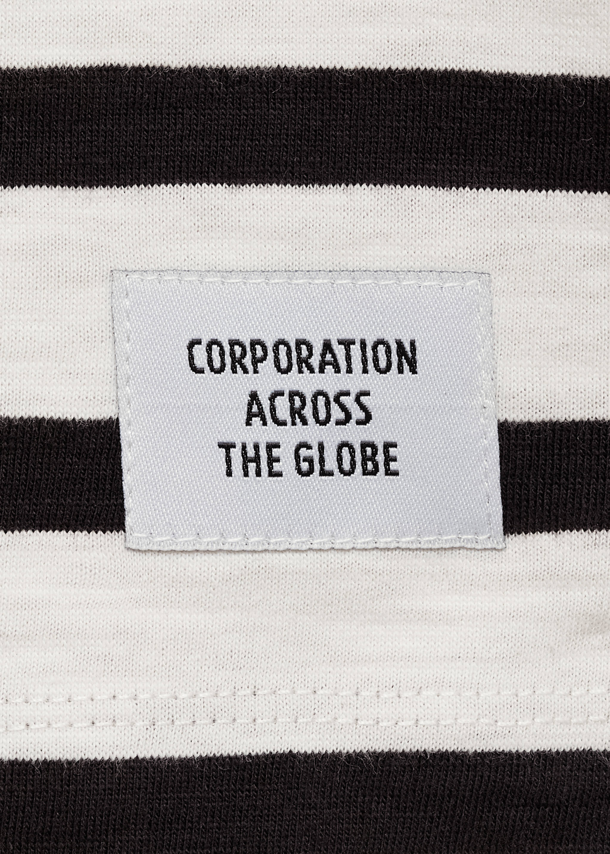 Striped long sleeves t-shirt - Details of the article 8