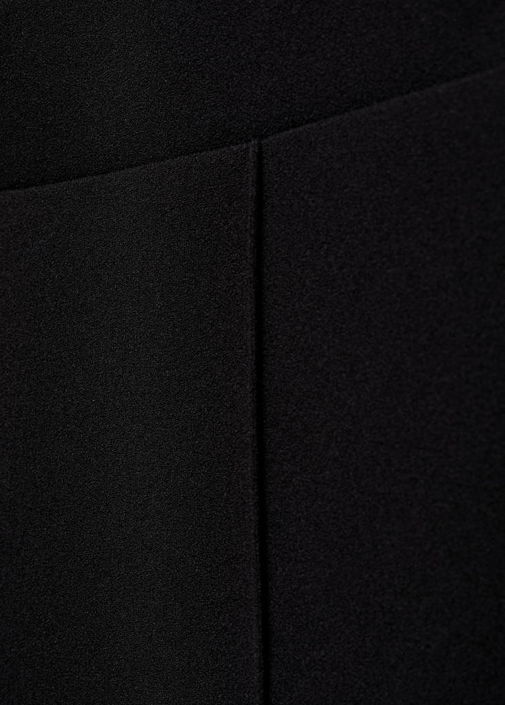 Straight knitted trousers — Black