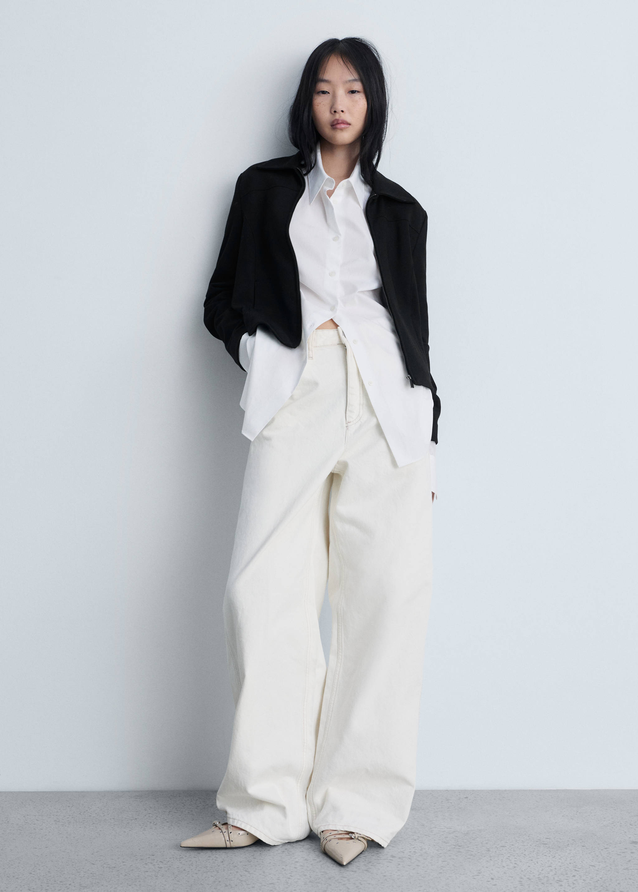 Zipper fitted jacket - Details of the article 2