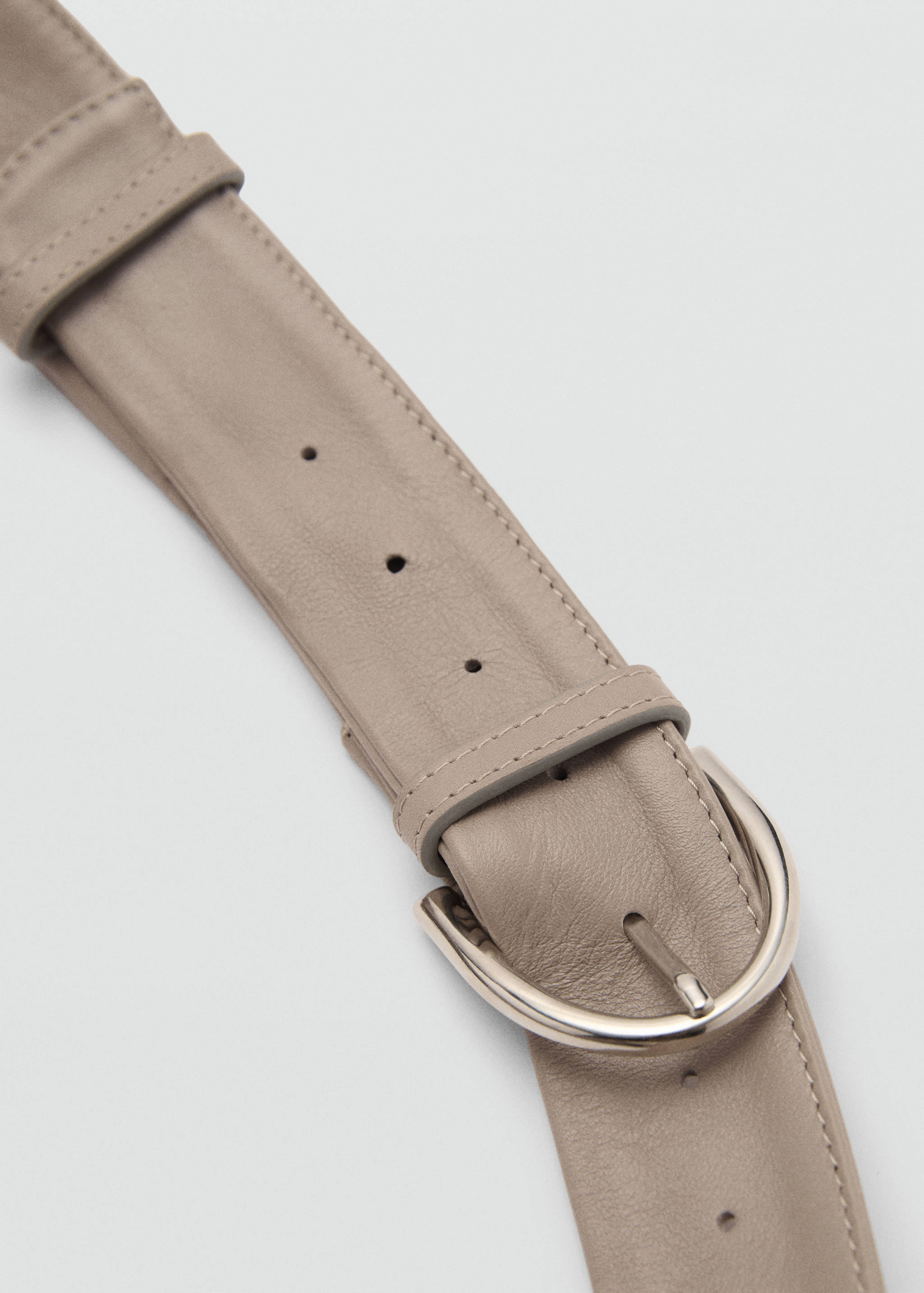 Half-moon leather bag - Details of the article 1