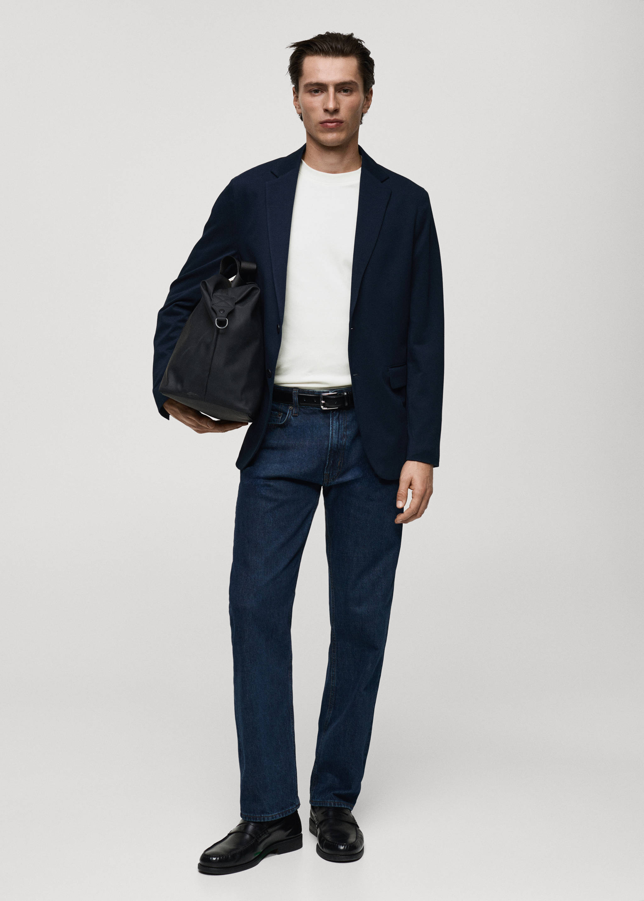 Medium weight regular fit T-shirt - General plane