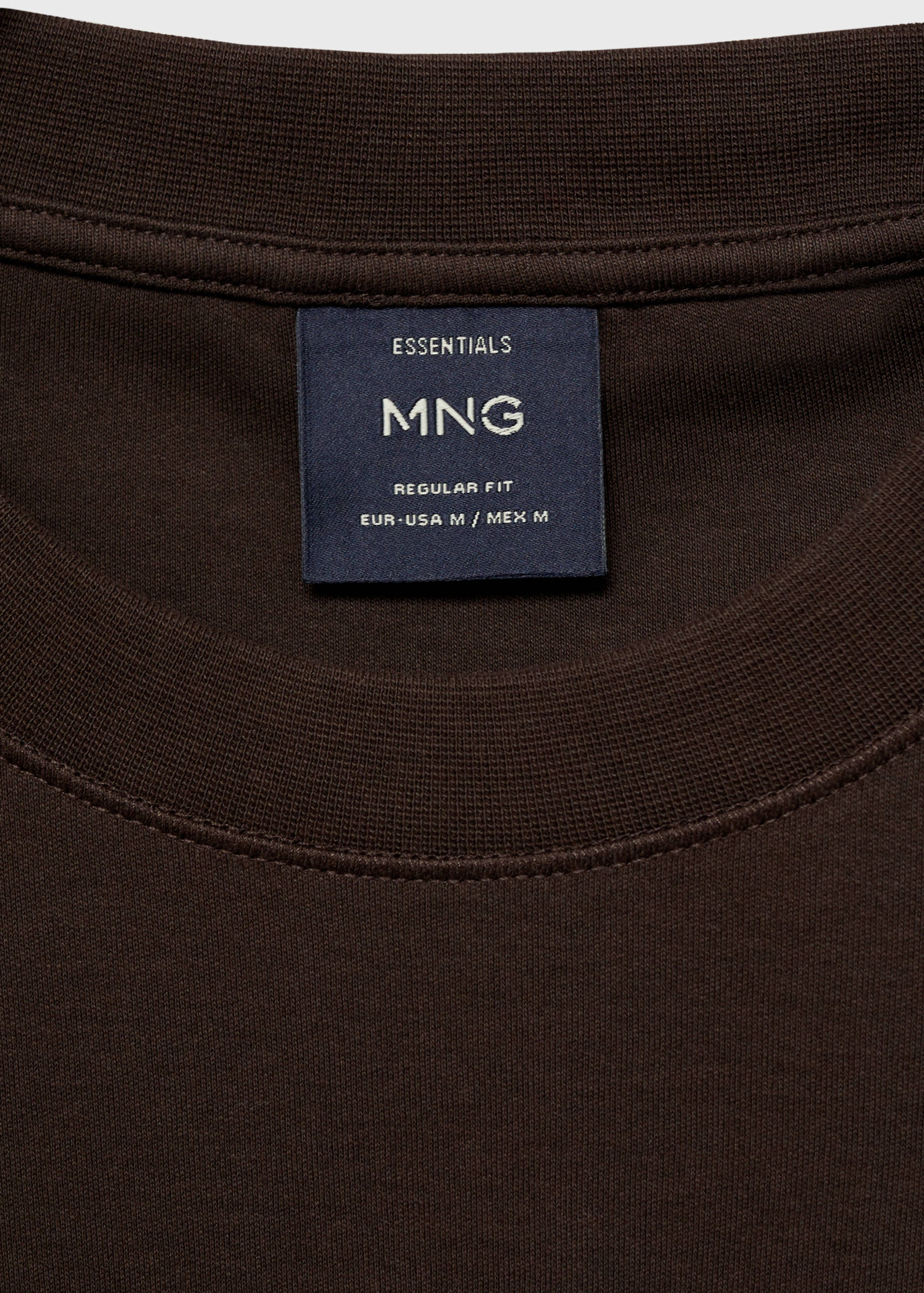 Medium weight regular fit T-shirt - Details of the article 8