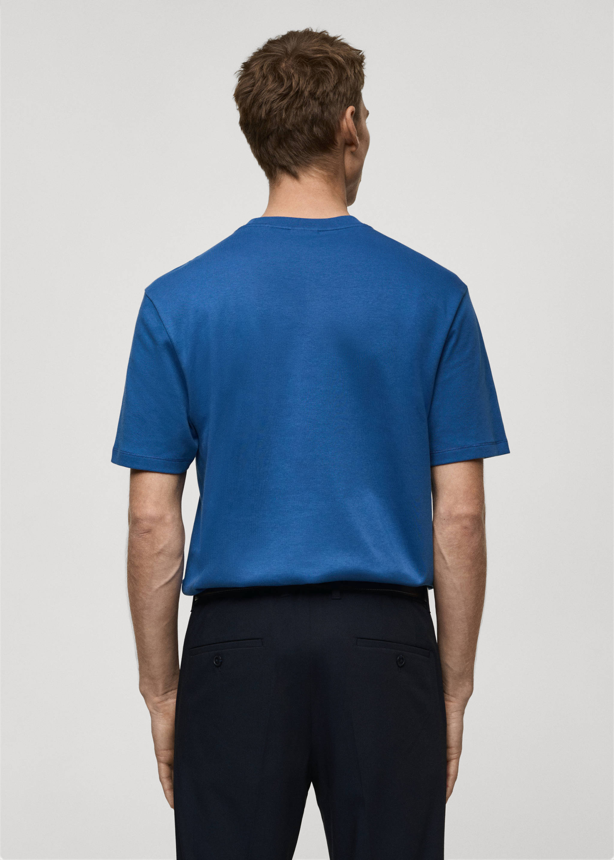 Medium weight regular fit T-shirt - Reverse of the article