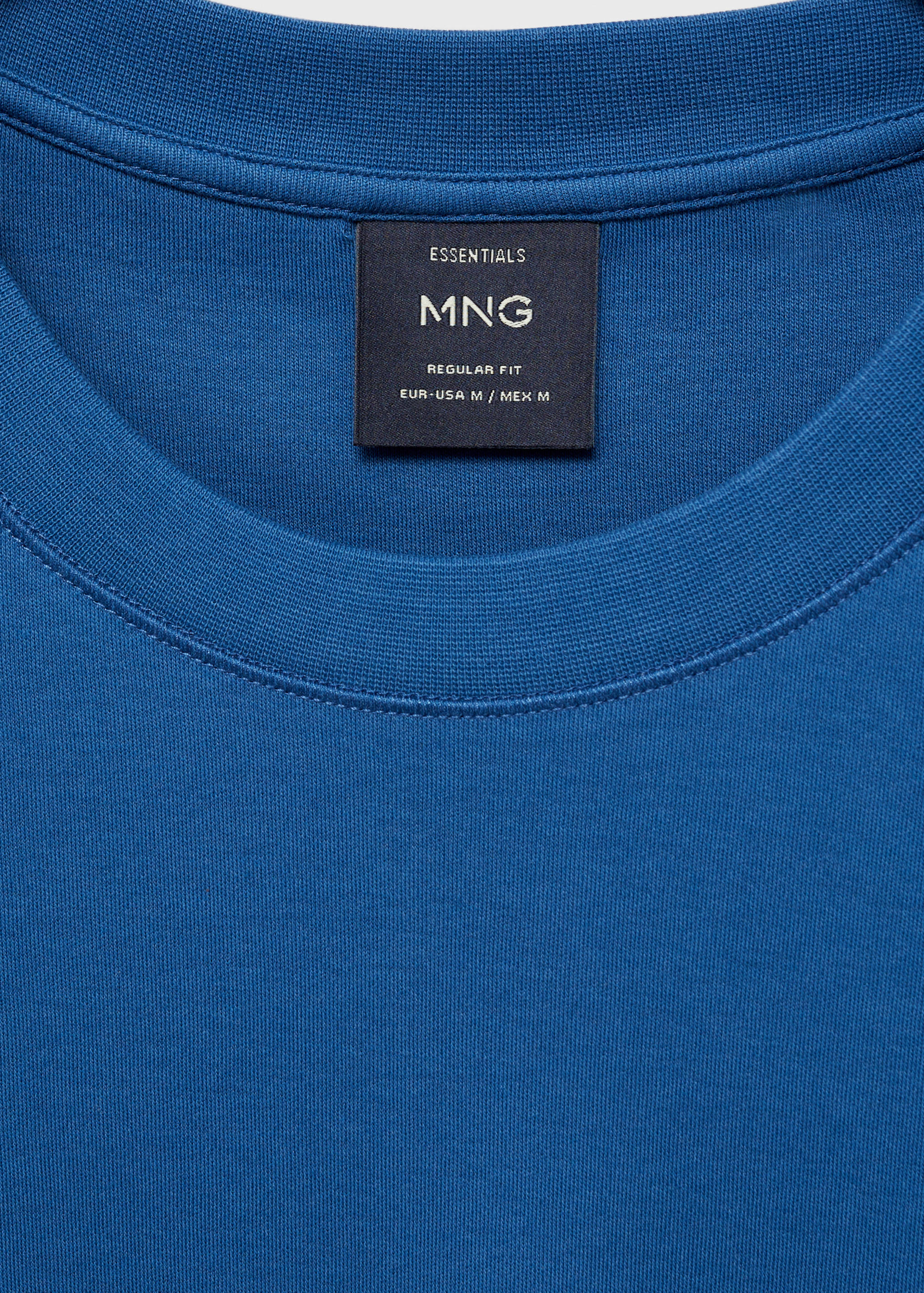 Medium weight regular fit T-shirt - Details of the article 8