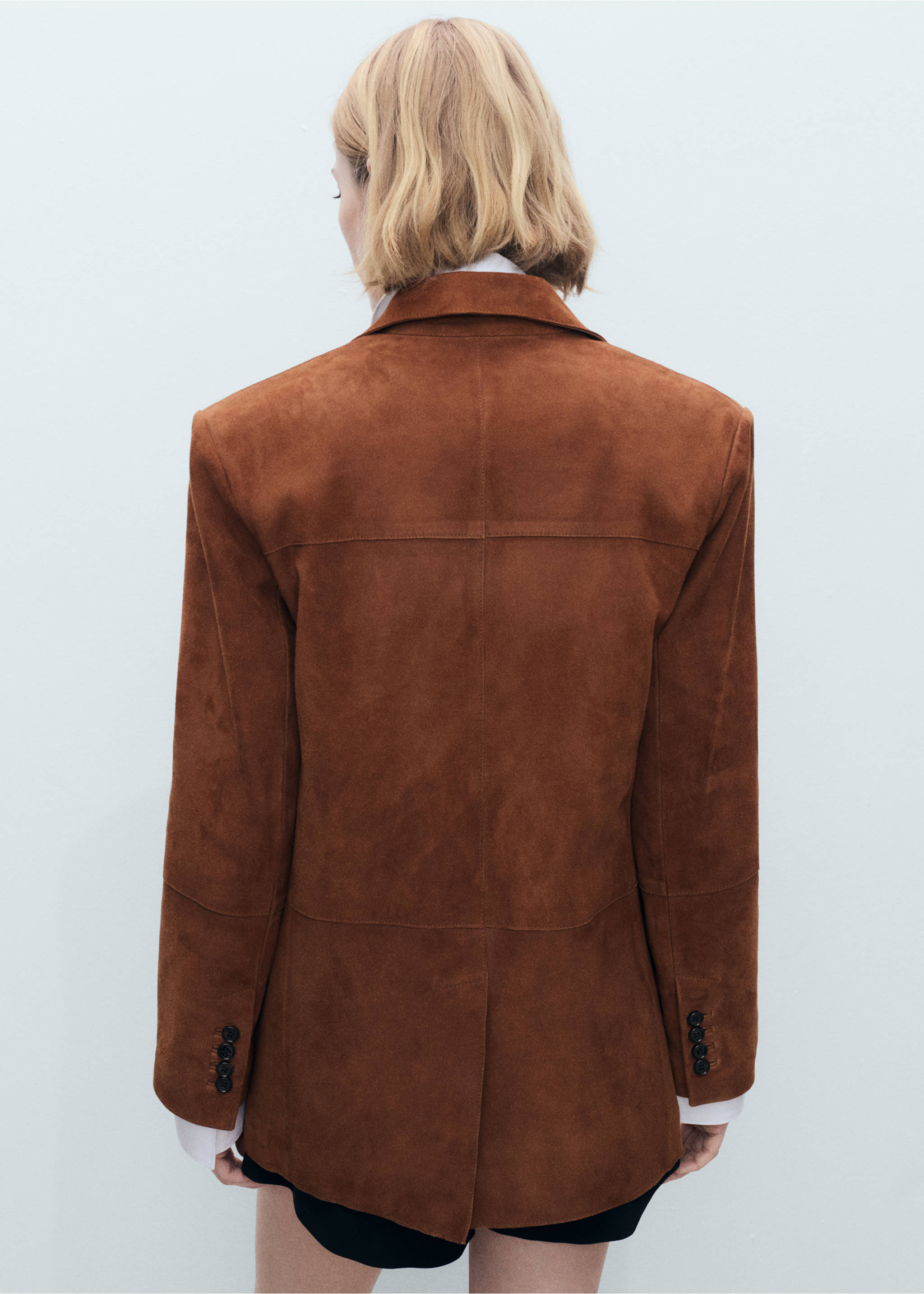 Straight suede blazer - Reverse of the article, Tobacco Brown. Ref: 87073653-00.