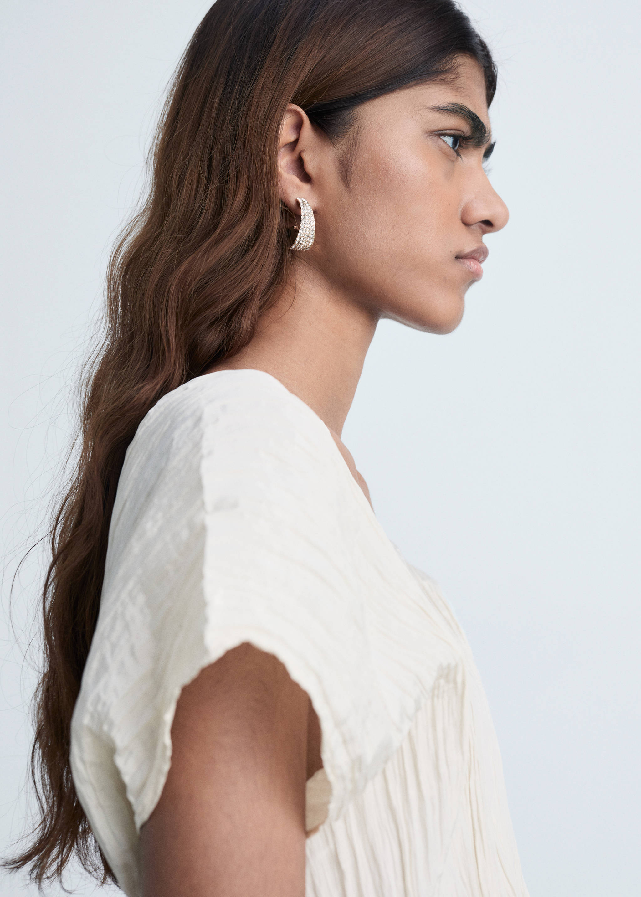 Top cu guler în V și aspect șifonat - Detaliu al articolului 1