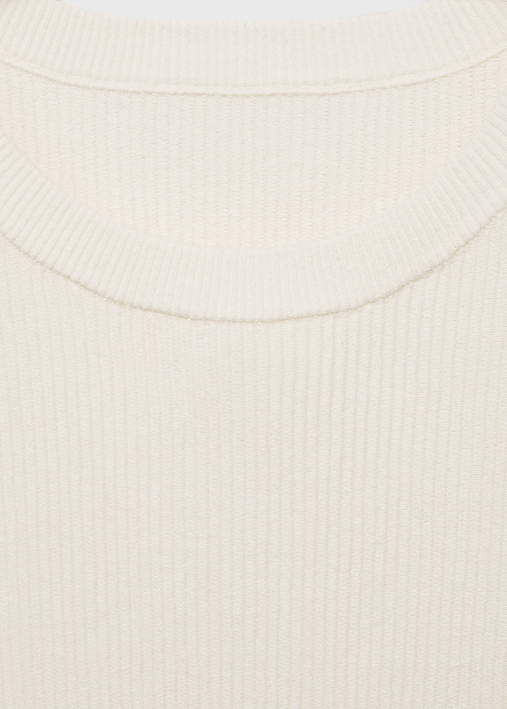 Short knitted dress with pleats - Details of the article 8, Ecru. Ref: 87074071-00.