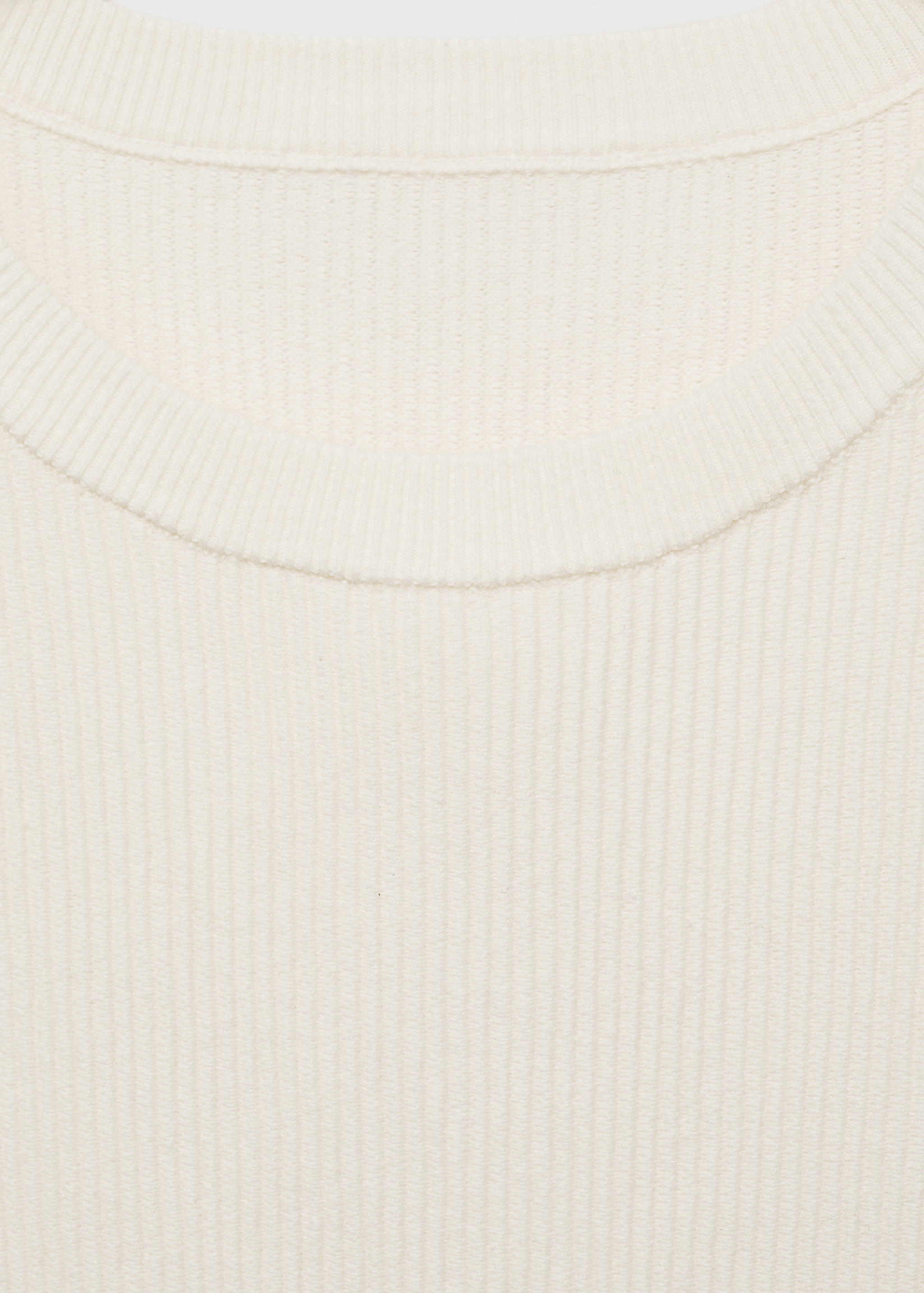 Short knitted dress with pleats - Details of the article 8