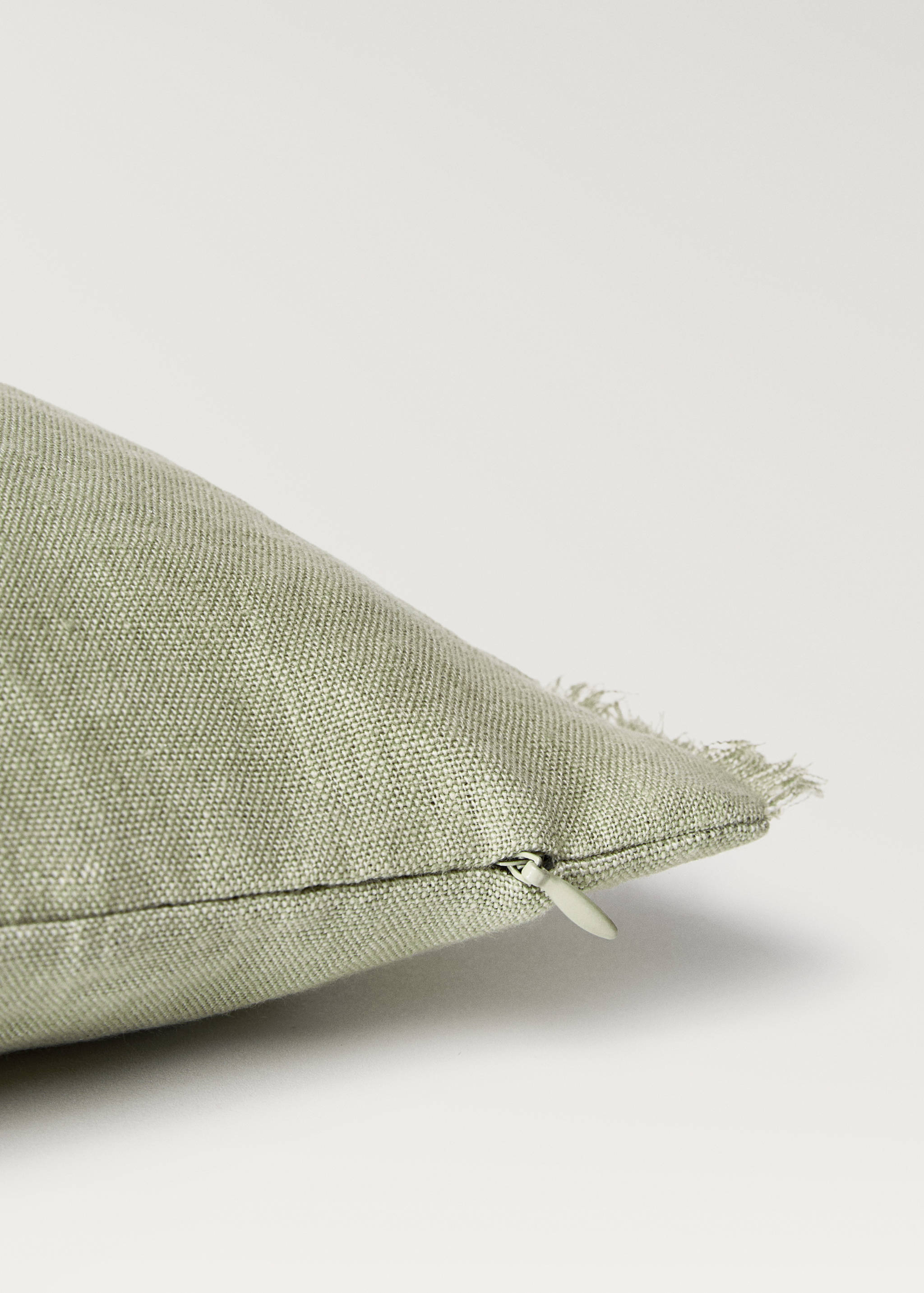 Linen fringed cushion cover 30x50 cm - Details of the article 2