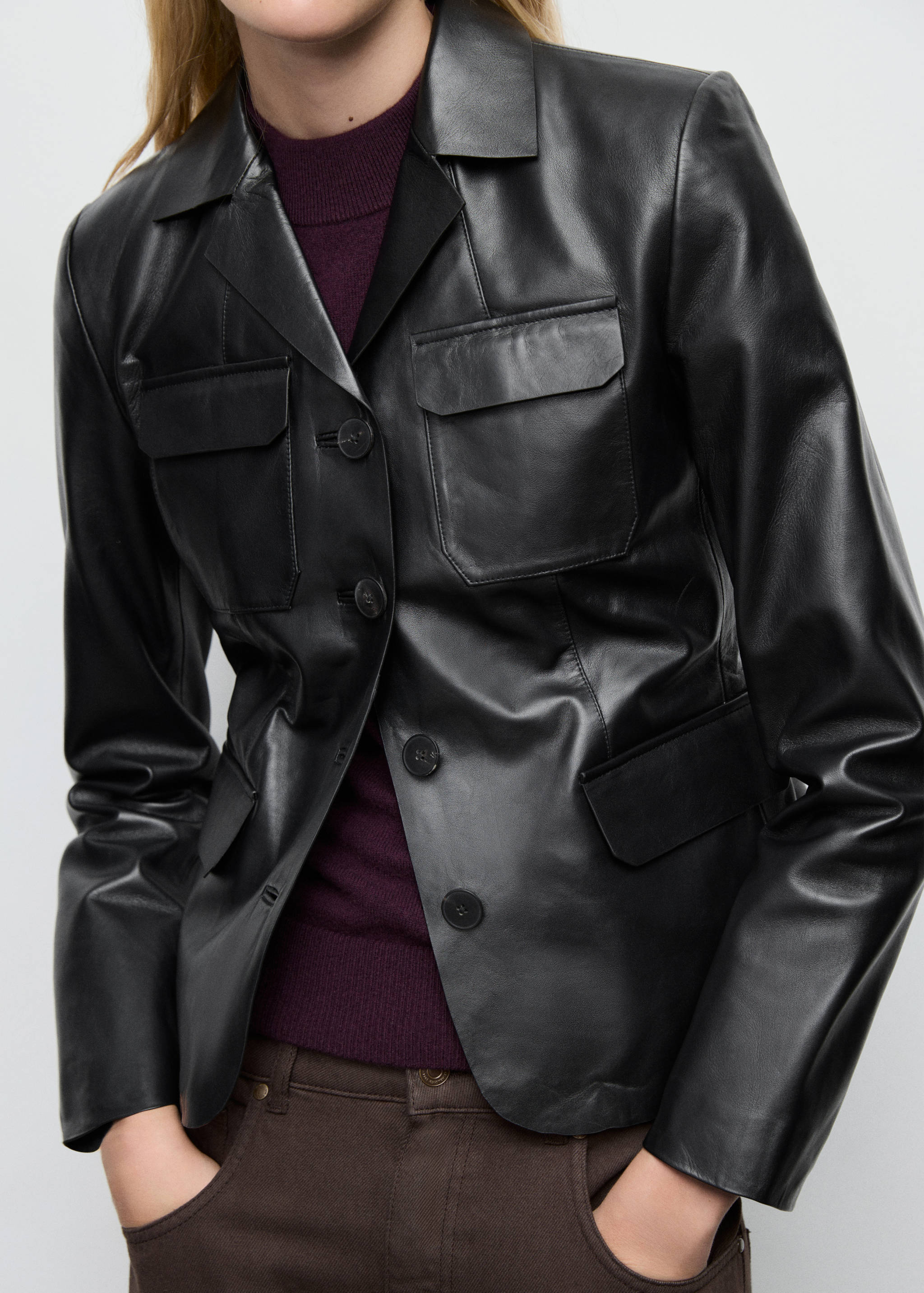 Leather jacket with flap pockets - Details of the article 6