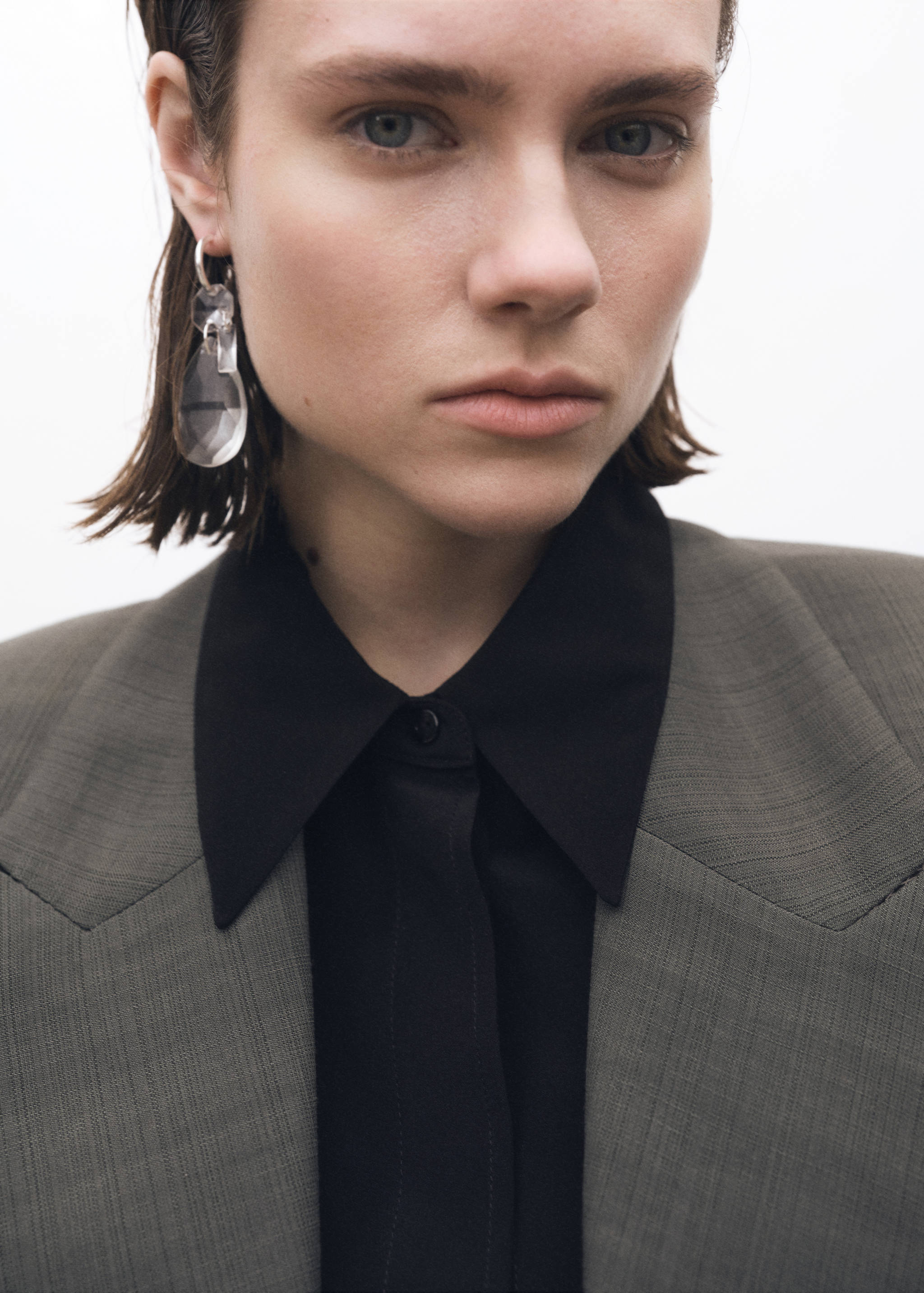 Satin silk shirt - Details of the article 1