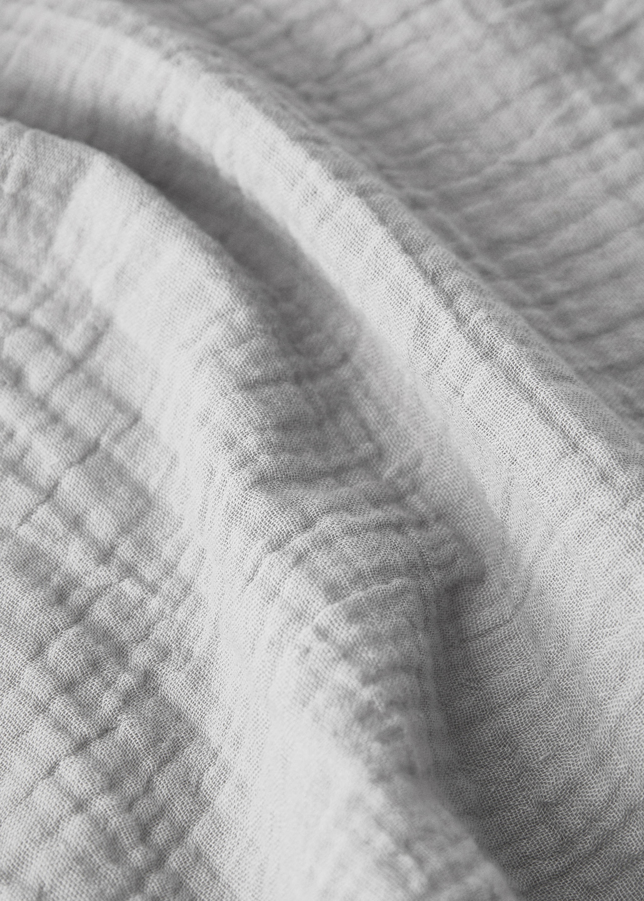 Простирадло на гумці для дитячого ліжечка з бавовняного мусліну з контрастним кантом - Детальніше про товар 1