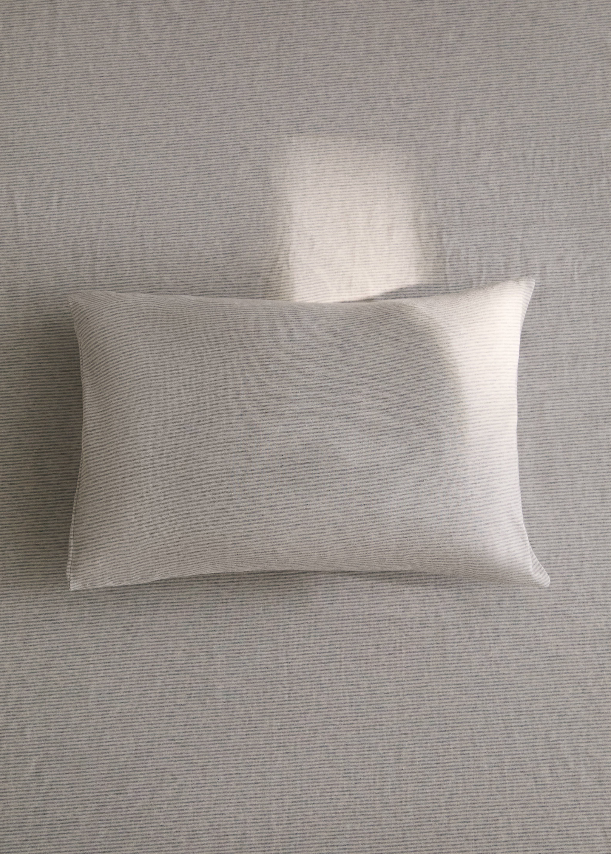 Cotton striped children’s pillowcase 30x50cm - General plane