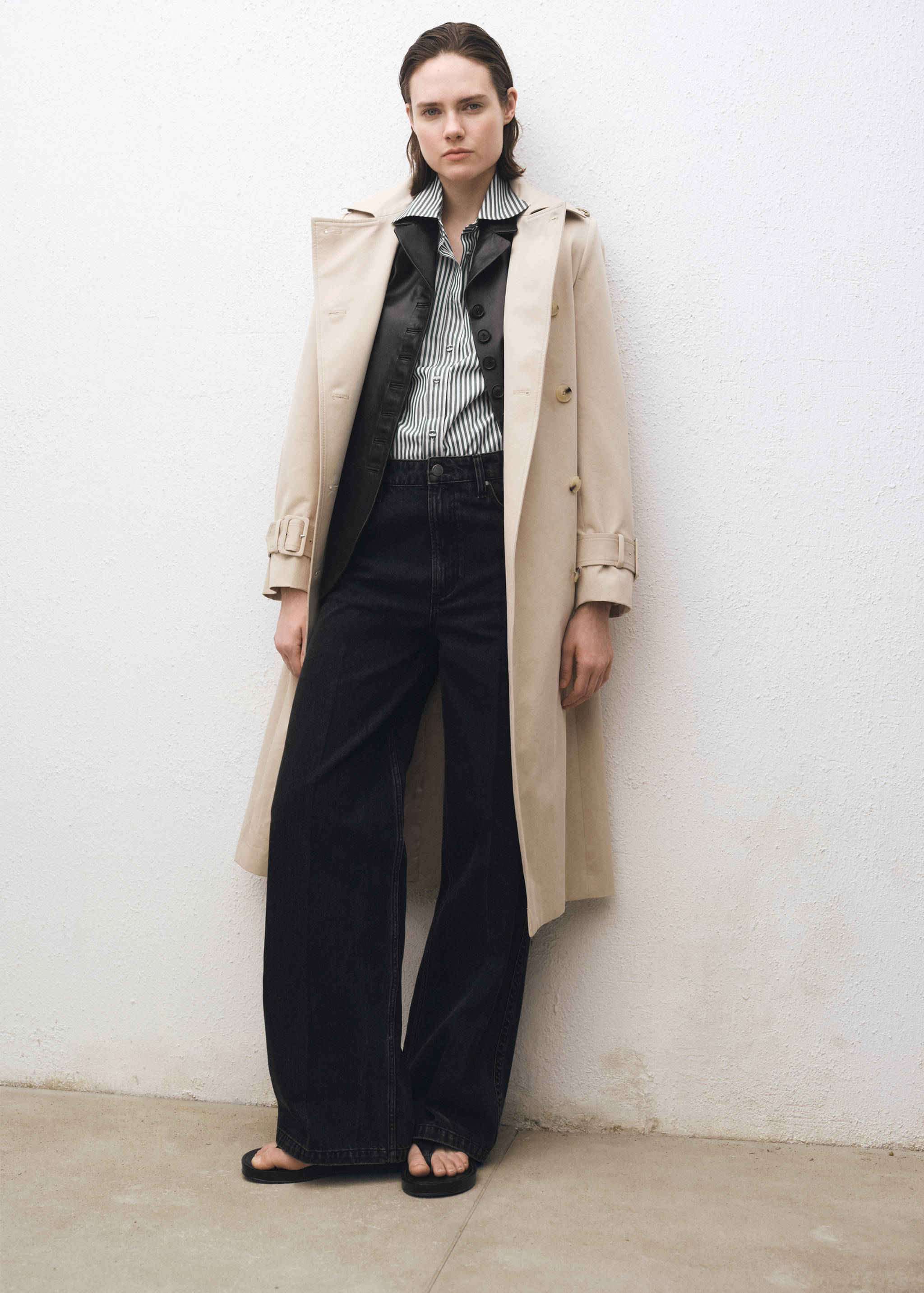 Jeans rectos tiro alto - Plano general