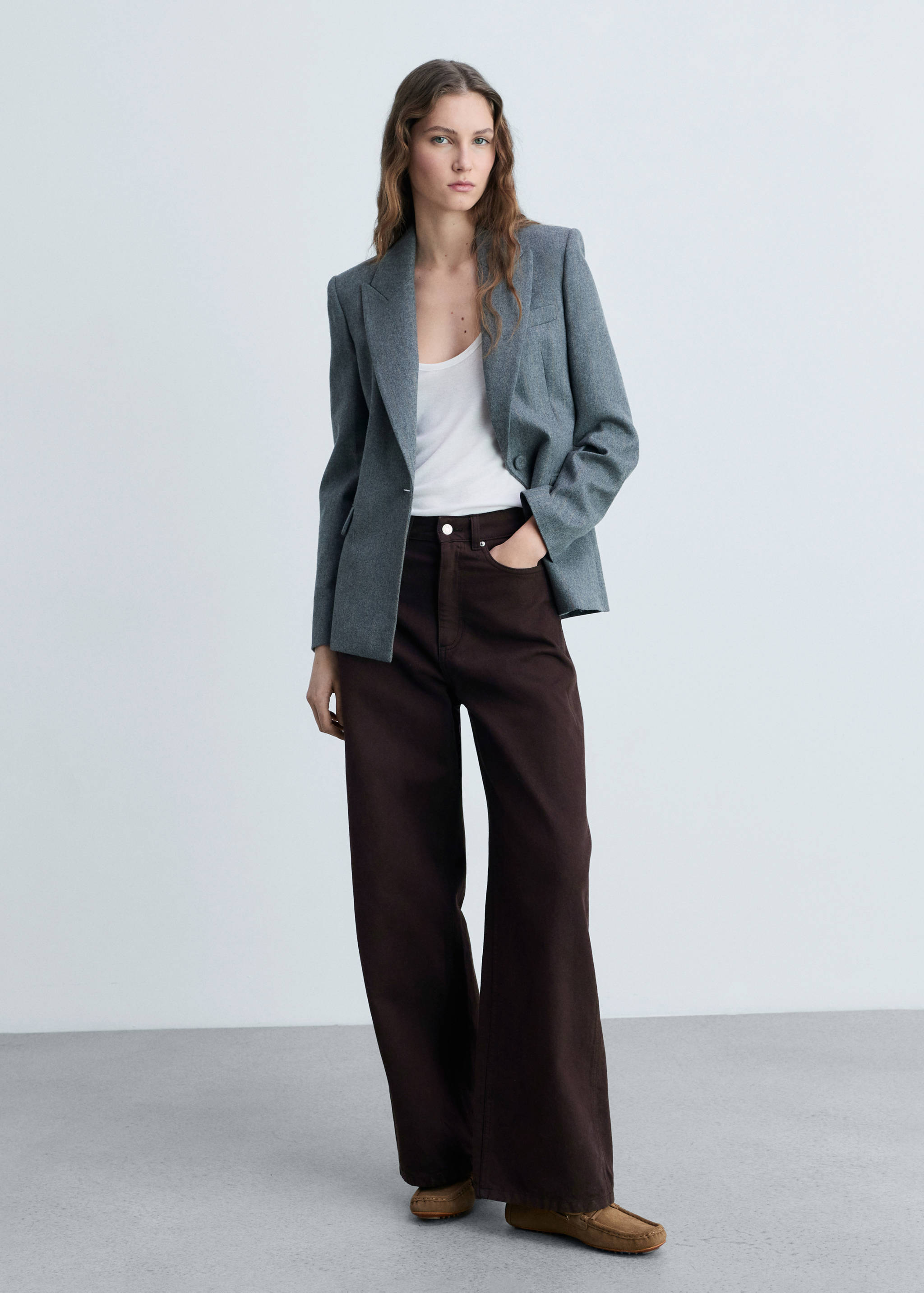 Jeans balloon tiro alto - Plano general