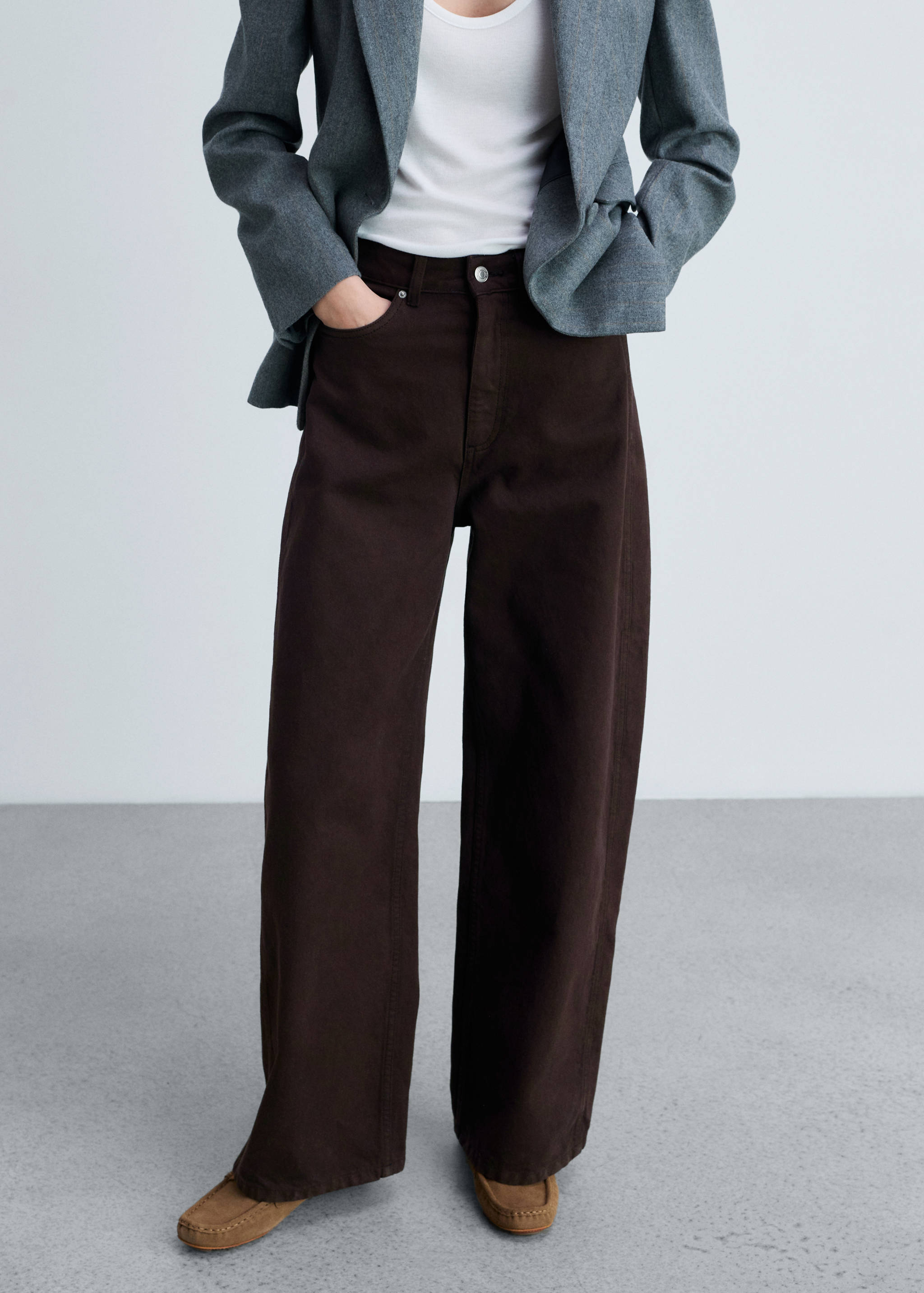 Jeans balloon tiro alto - Plano medio