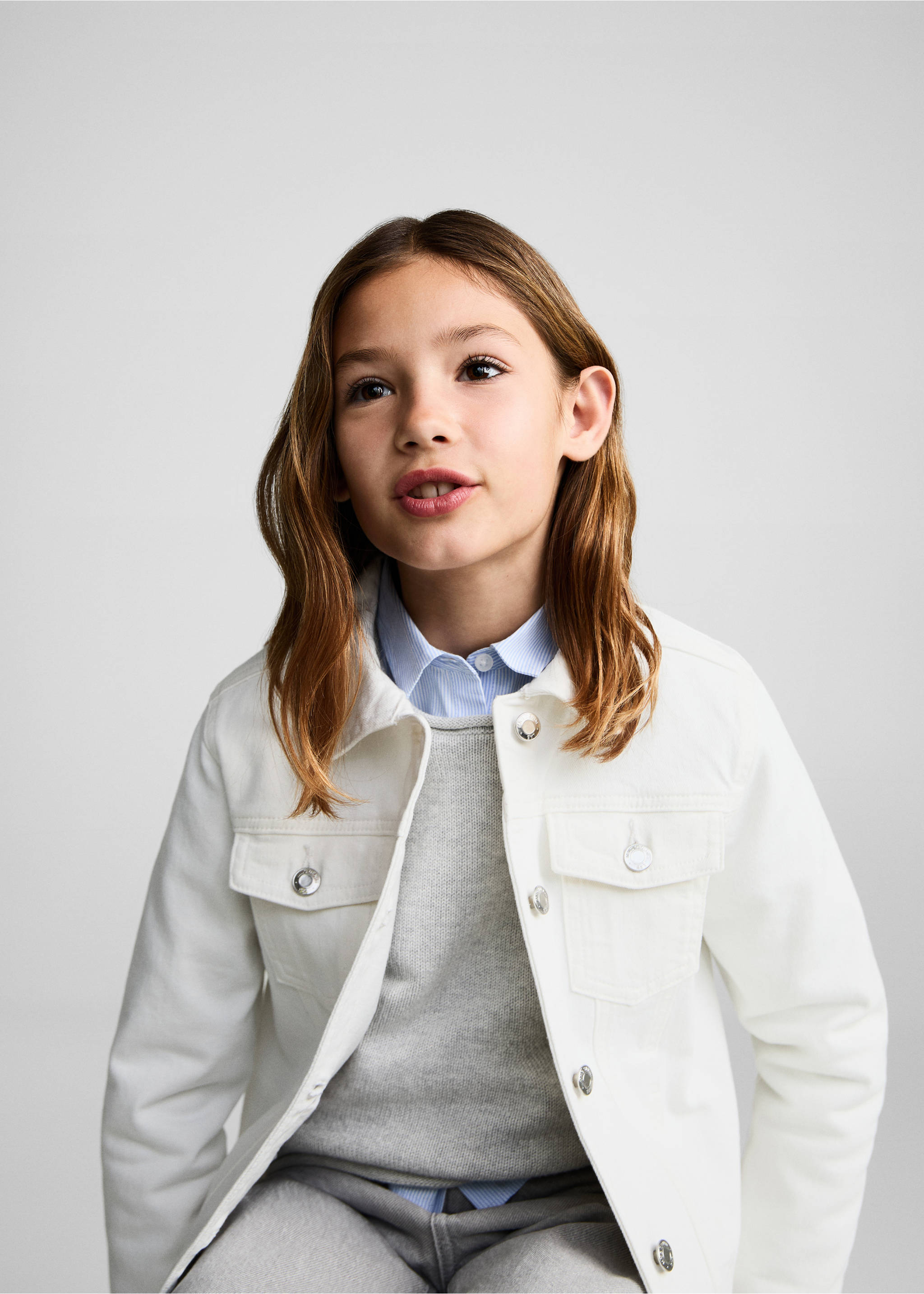 Denim jacket - Details of the article 2, White. Ref: 87074386-00.