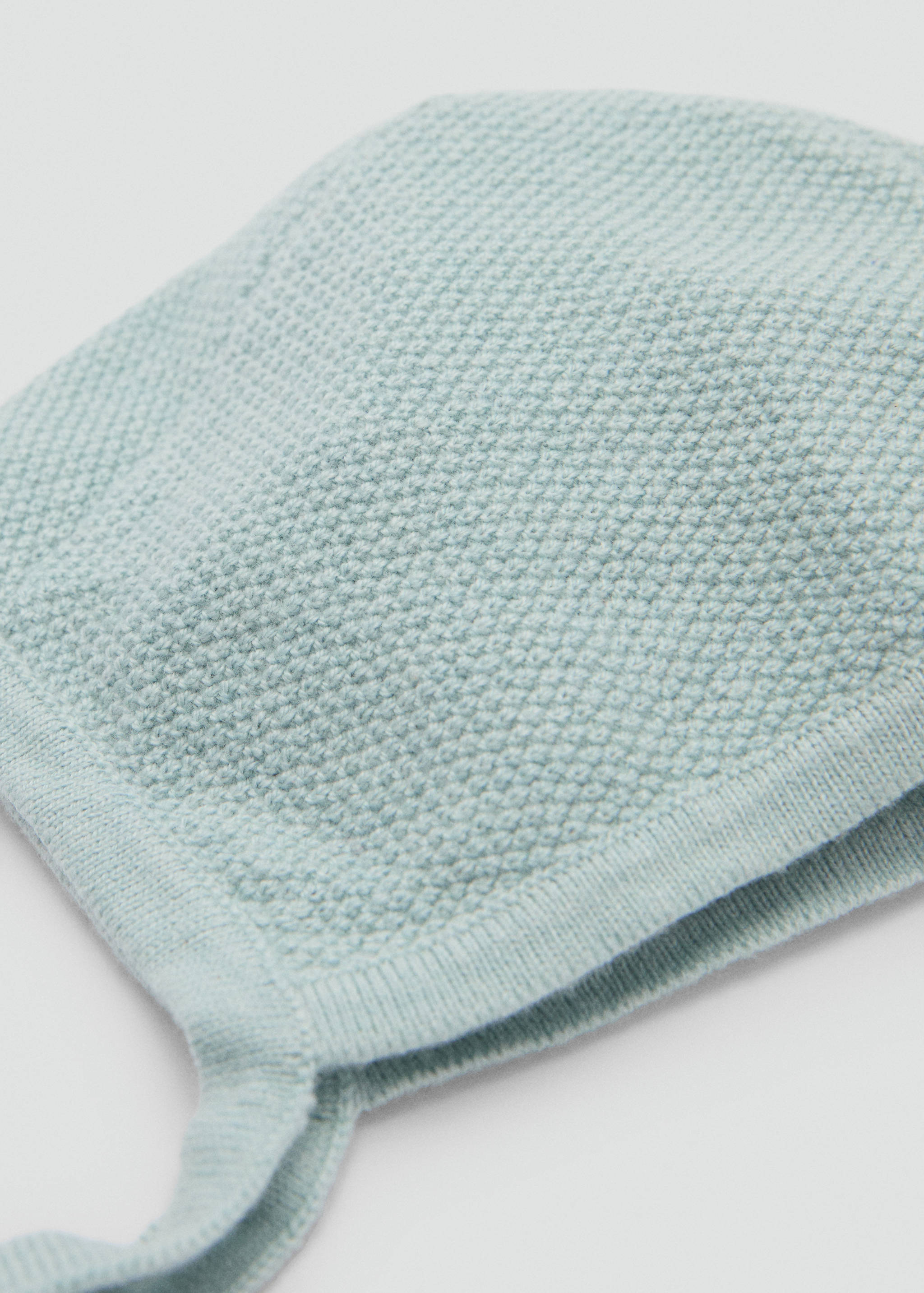 Knitted bonnet - Details of the article 1
