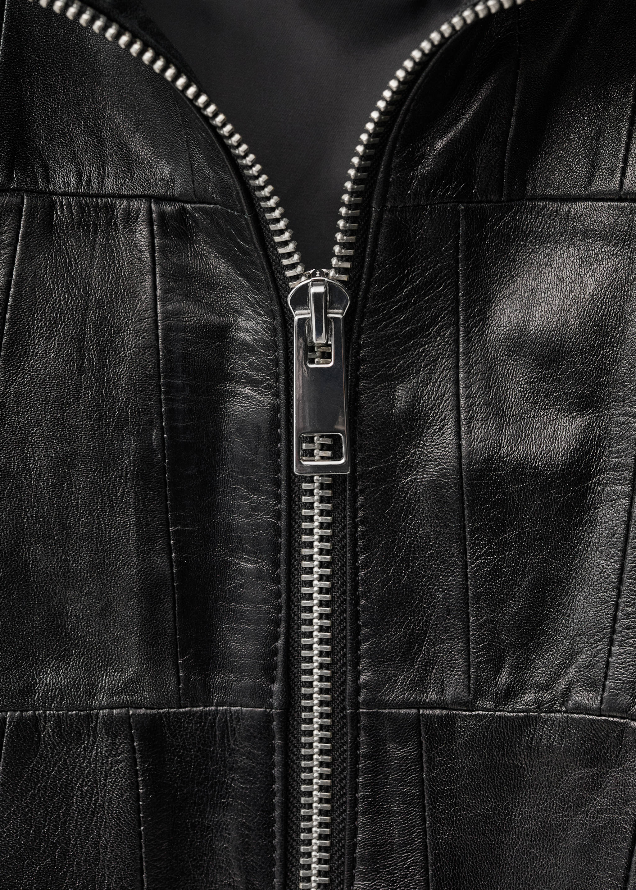 Oversized patchwork leather coat - Details of the article 8