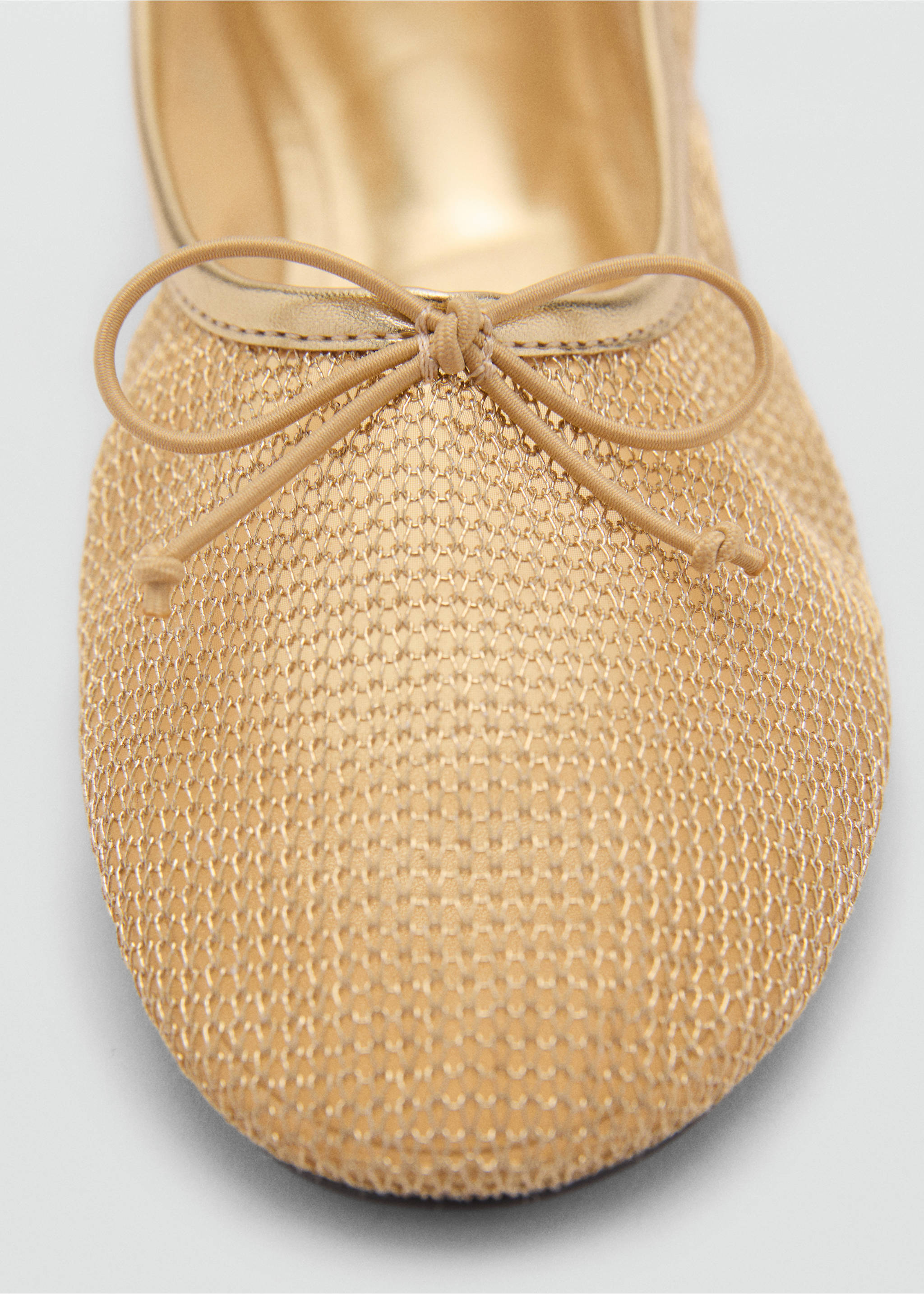 Mesh ballerina flats with bow - Details of the article 2, Gold. Ref: 87074419-00.