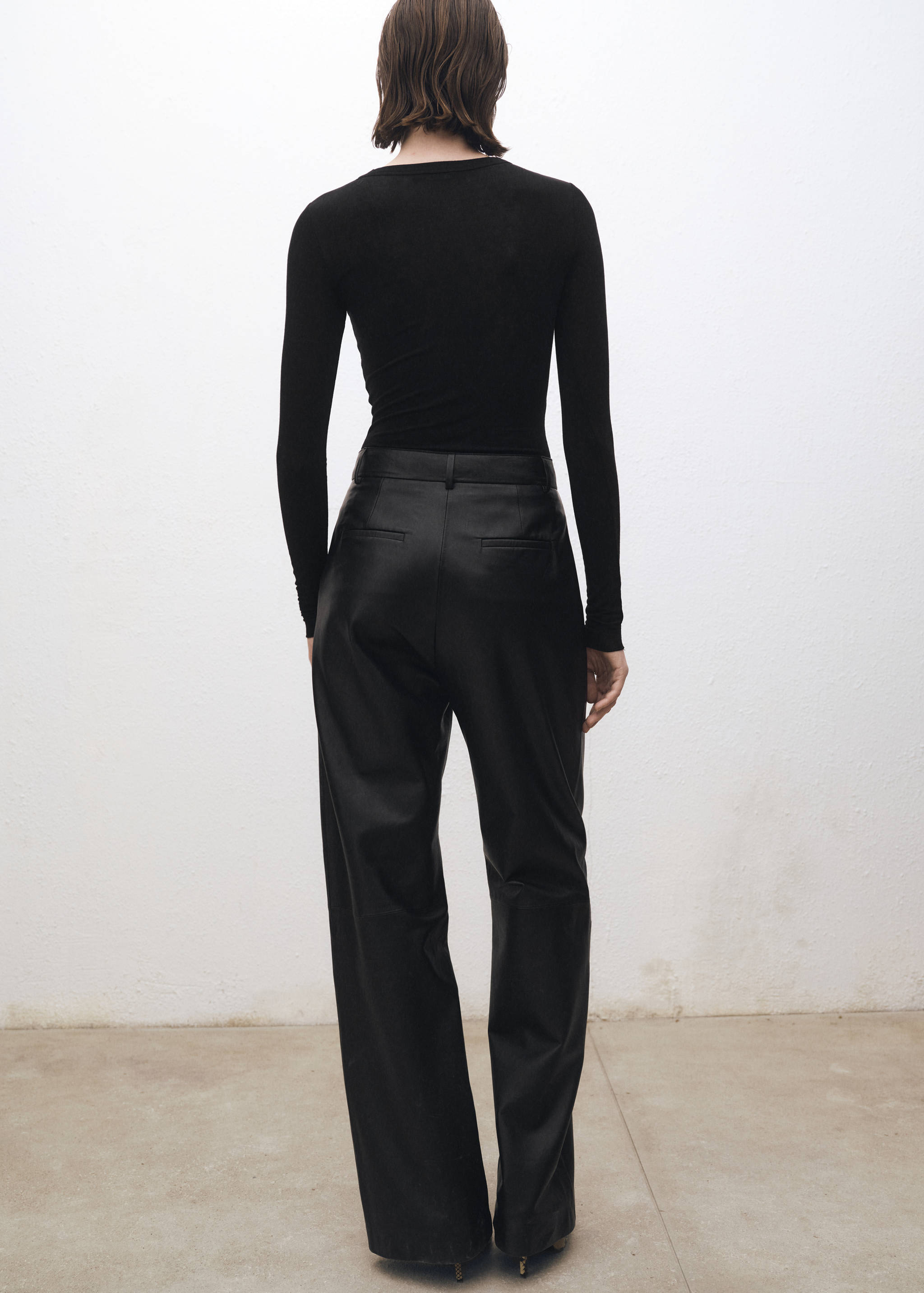 Long-sleeved wool-blend t-shirt - Reverse of the article