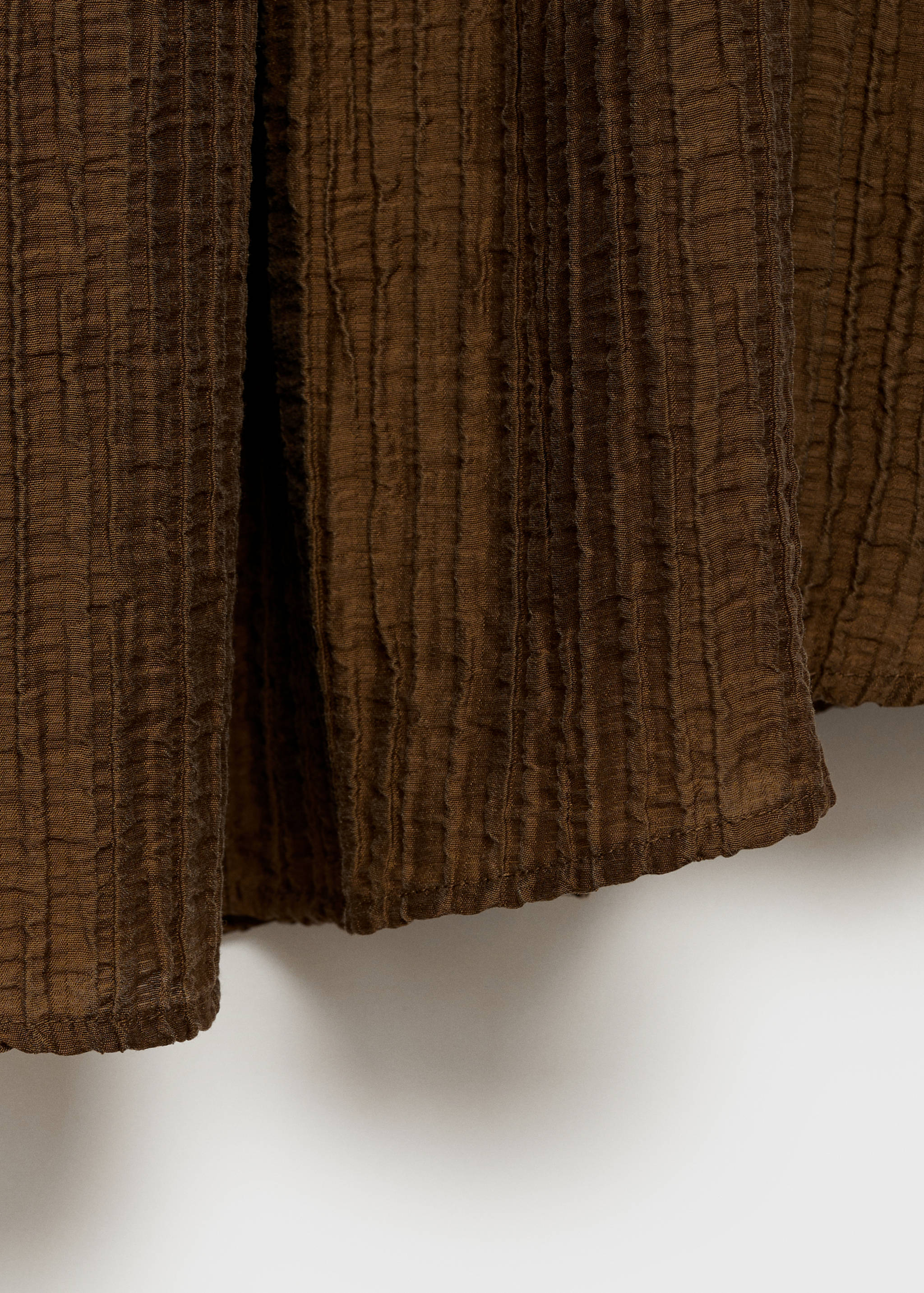 Rynkad blus med textur - Detaljer om artikeln 0