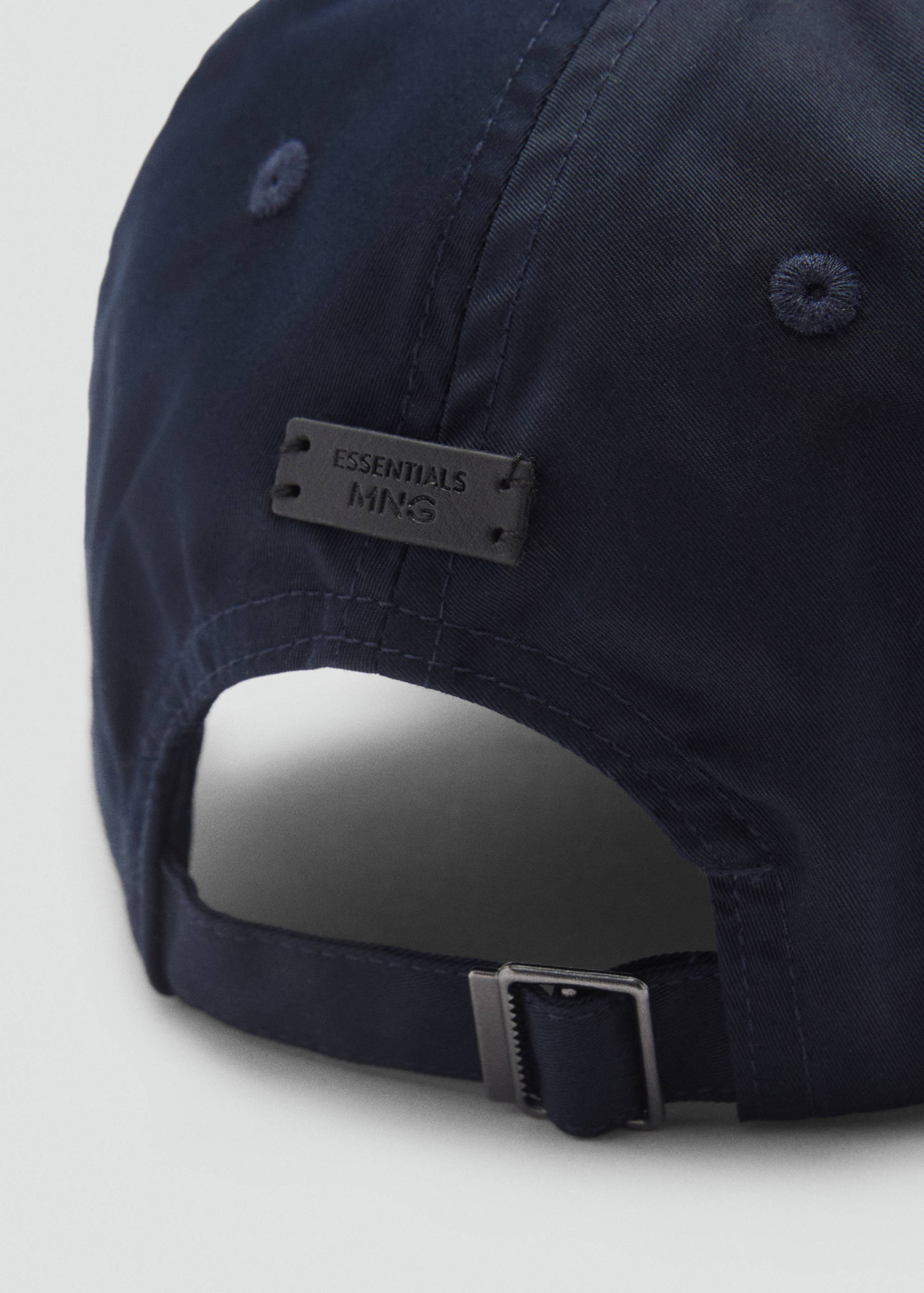 Cotton visor cap - Details of the article 1
