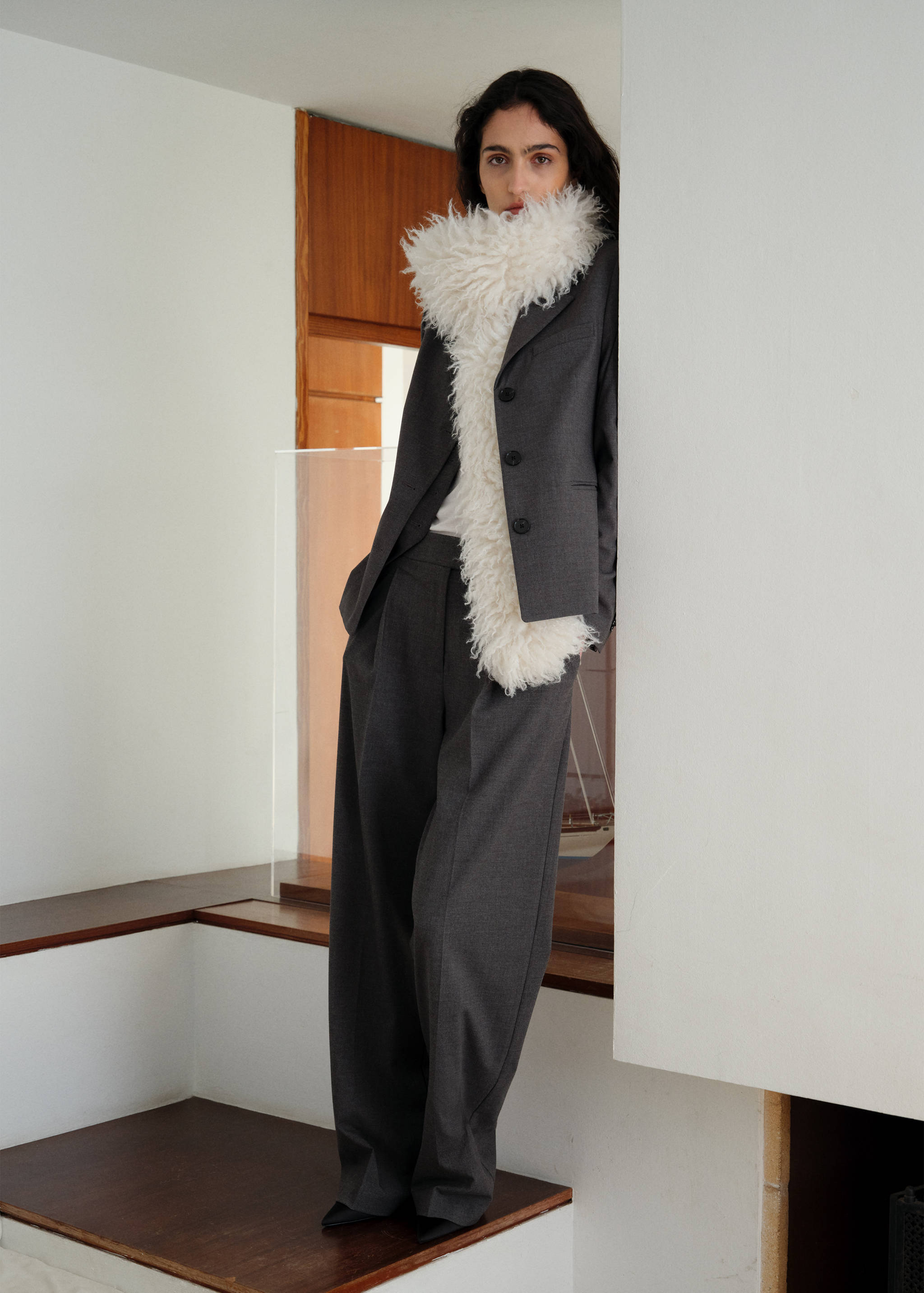 Straight button suit blazer - Details of the article 2