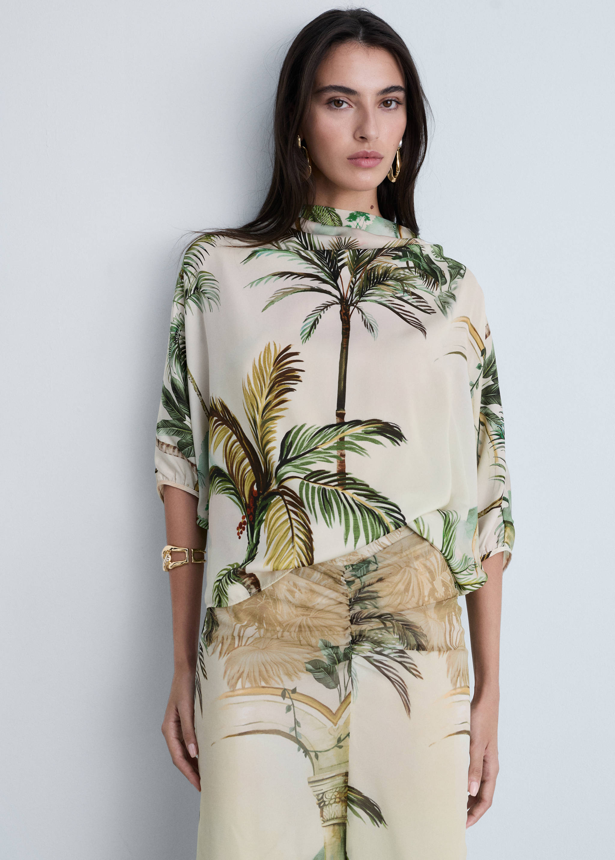 Draped cape with tropical print - Medium plane
