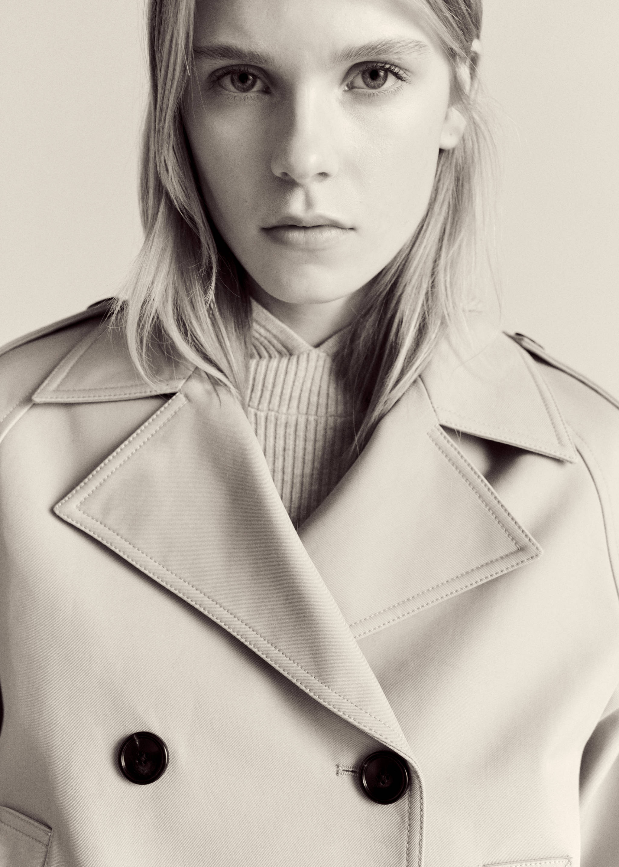 双排扣棉质短款风衣 - null